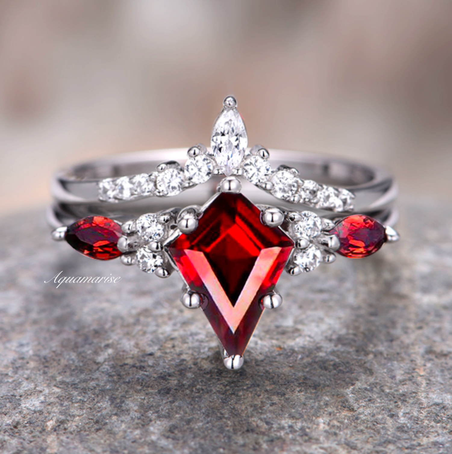 Skye Kite™ Natural Red Garnet Ring Set in Sterling Silver - Elegant Jewelry for Women, Perfect Gift for Anniversary, Birthday & Special Occasions