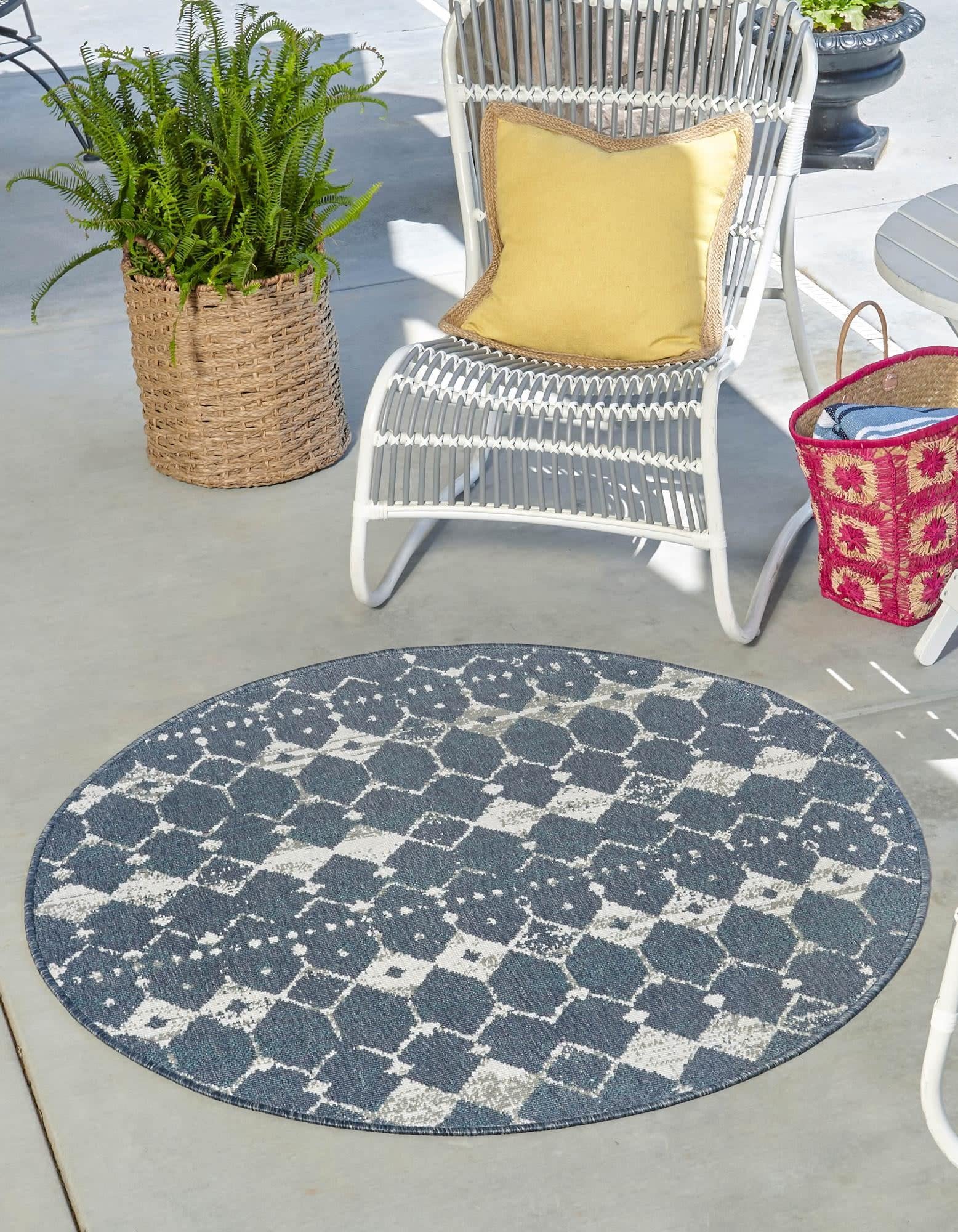 Unique Loom Outdoor Trellis Collection Area Rug - Cardak (7' 1