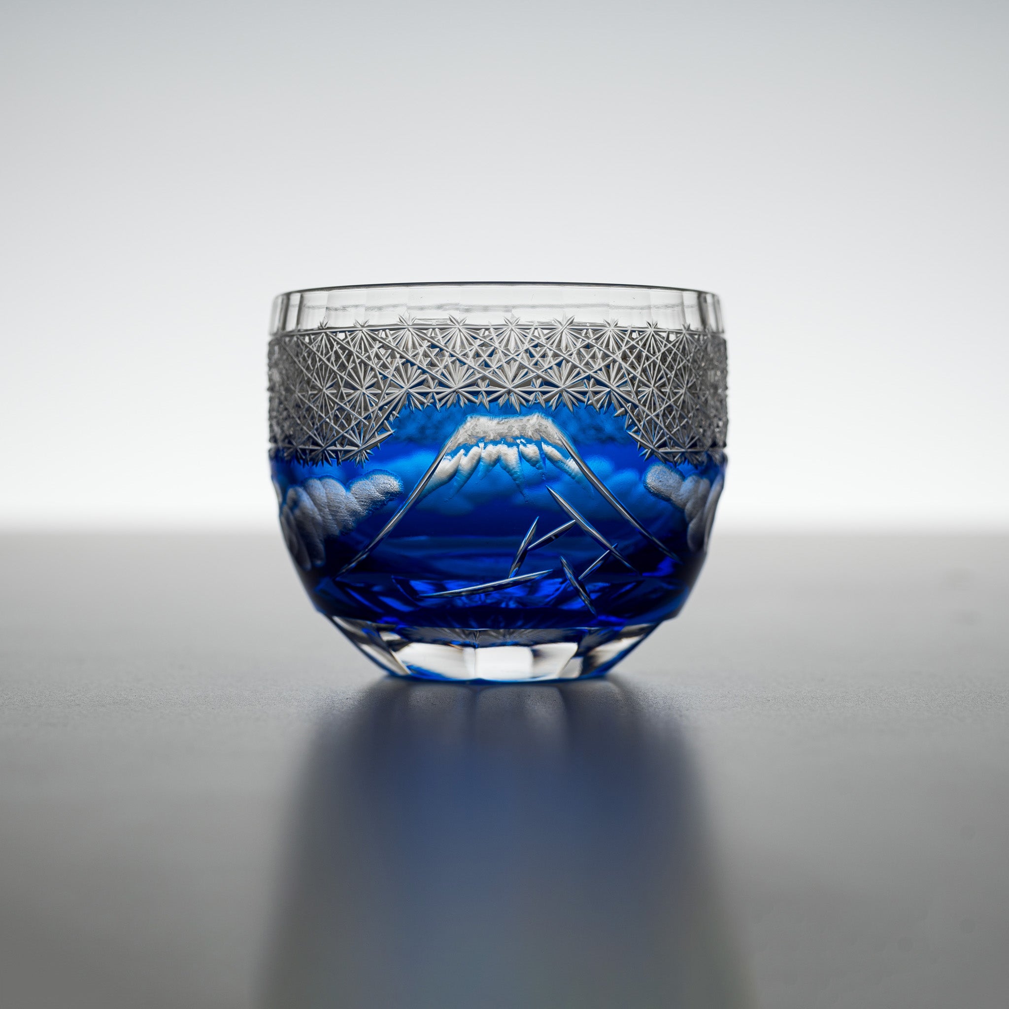 Premium Yamada Crystal Glass Sake Cups with Mt. Fuji Design - Elegant Blue Japanese Drinking Glasses for Sake, Cocktails & Special Occasions