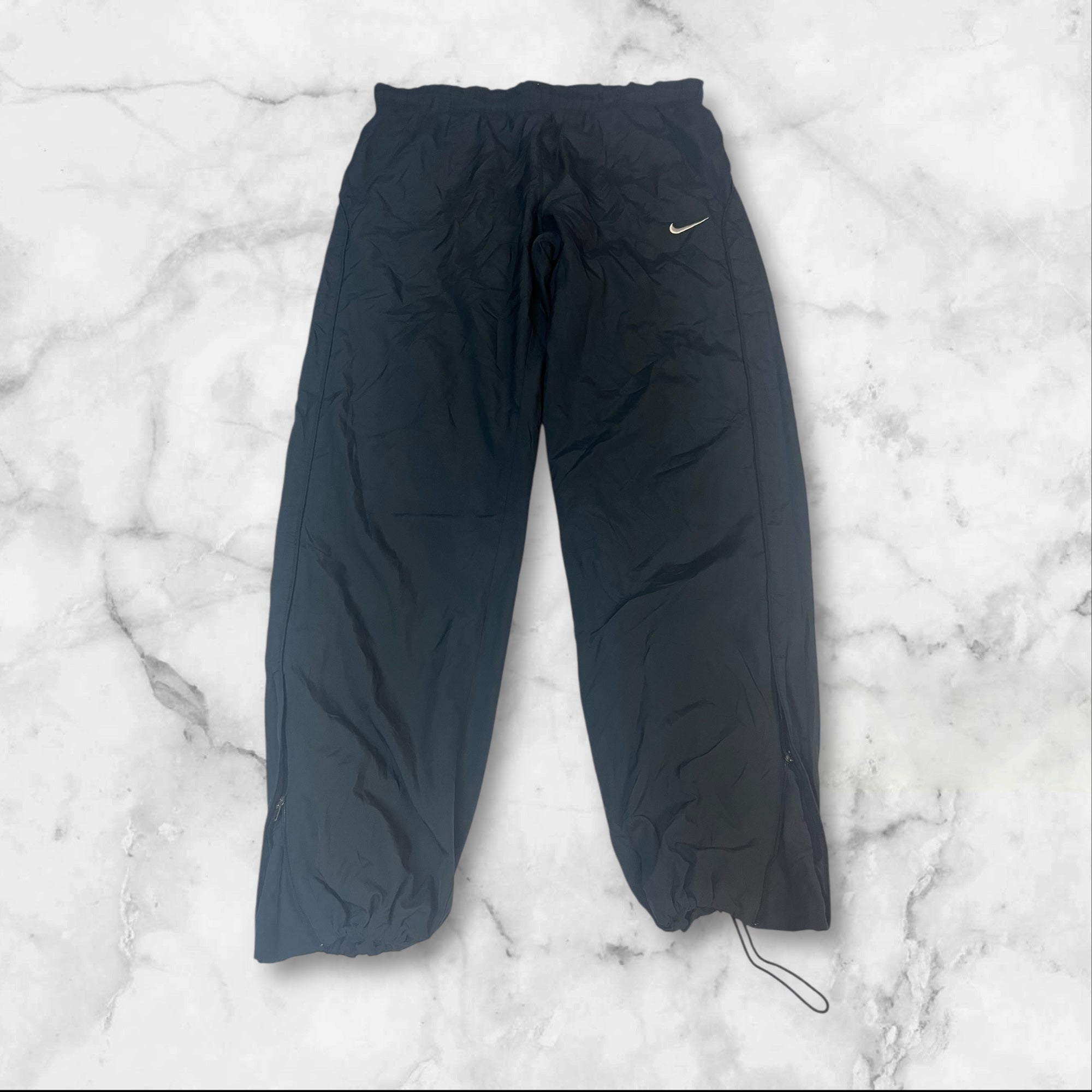 Vintage Nike Trackpants Men's Medium 2300 - Retro Athletic Joggers for Running, Gym & Casual Streetwear Style