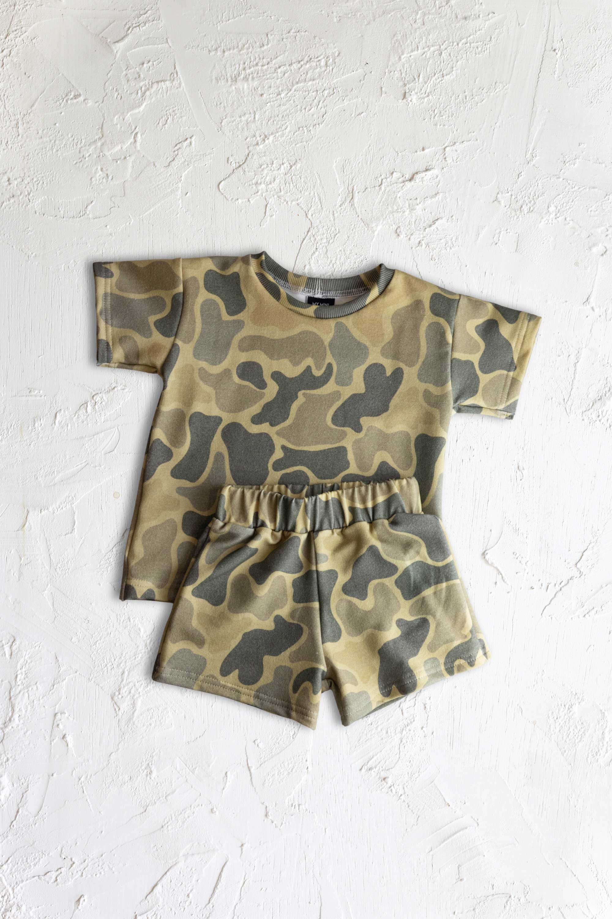 Organic Camo Summer Outfit Set - Trendy Matching Two-Piece for Women | Perfect for Beach Vacations, Outdoor Adventures & Casual Streetwear