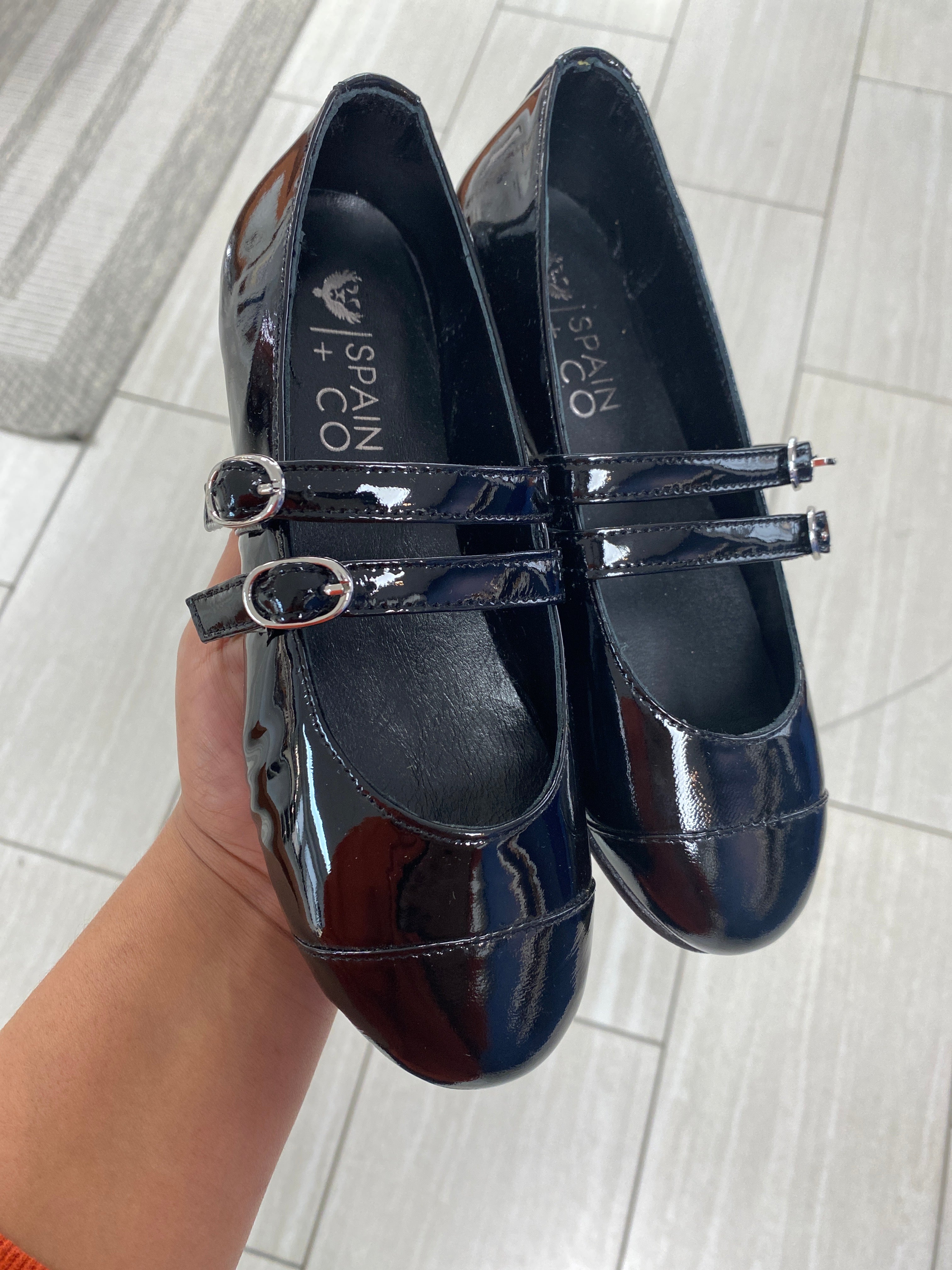 Spain+Co Black Patent Double Strap Mary Jane Shoes - Women's Classic Comfortable Dress Pumps for Work, Party & Formal Occasions