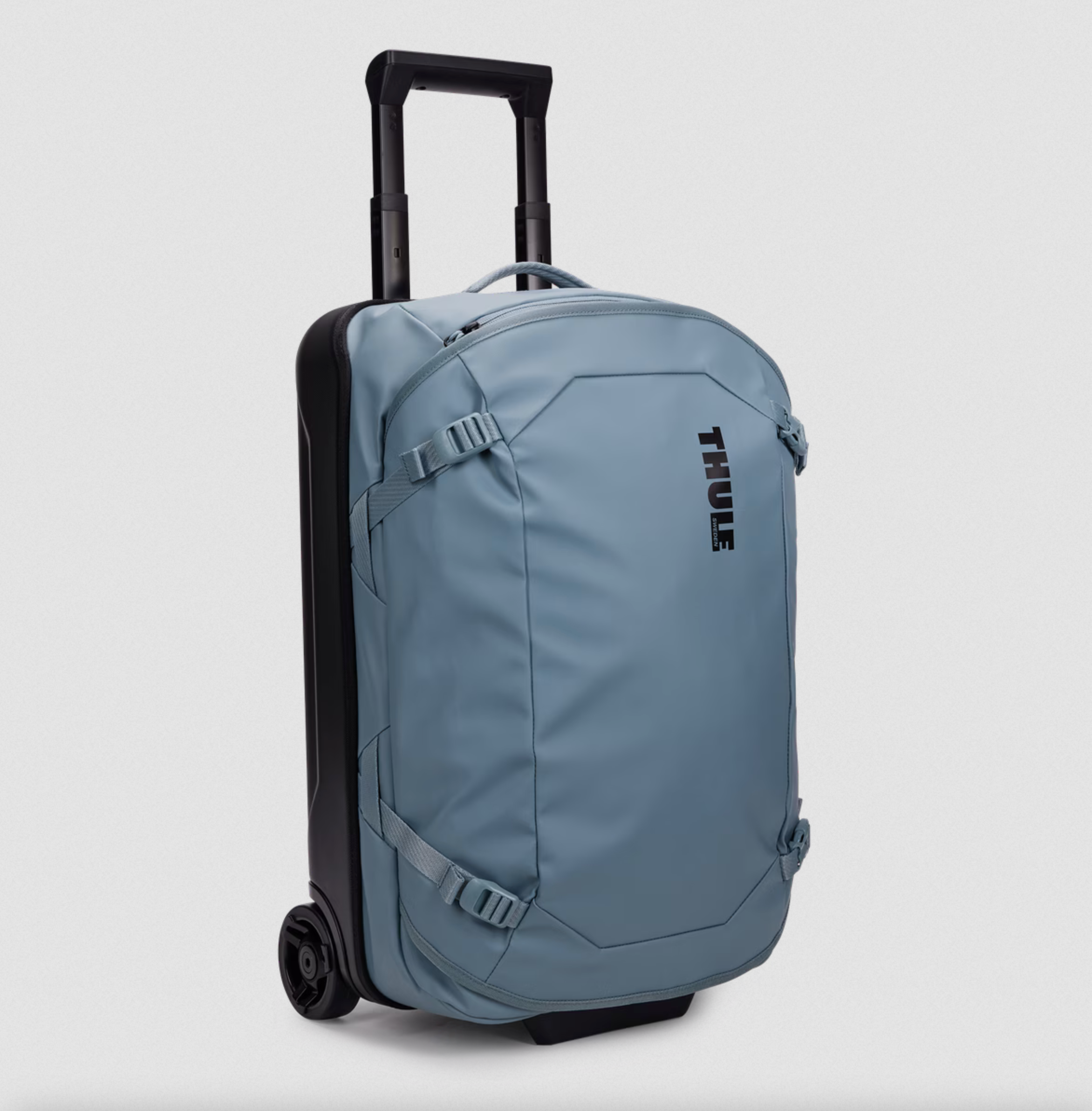 Thule Chasm Carry On 40L Travel Backpack - Lightweight Waterproof Luggage for Airplane, Hiking & Commuting - Perfect for Business Trips & Outdoor Adventures