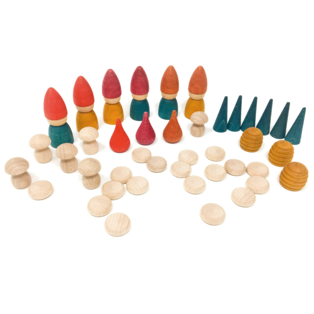 Grapat Tomten Set - 16-Piece Wooden Christmas Gnome Playset for Kids | Montessori Waldorf Toys | Holiday Decor & Imaginative Play | Perfect for Christmas Tree Ornaments & Festive Home Decor