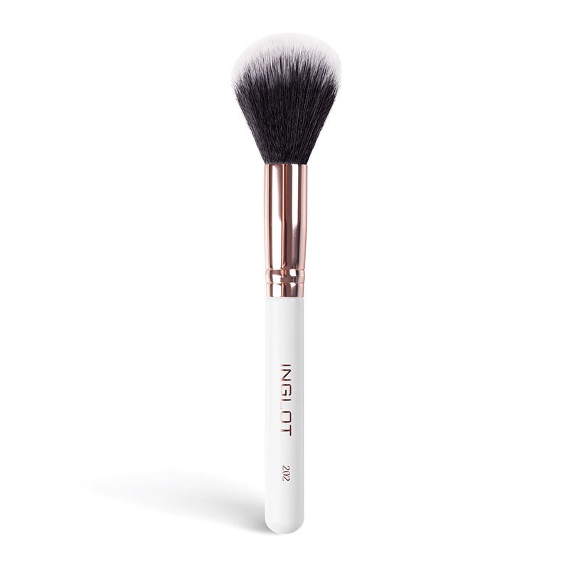 INGLOT Playinn Soft Focus Complexion Makeup Brush - Professional Kabuki Brush for Flawless Foundation & Powder Application - Perfect for Daily Makeup & Airbrush Finish