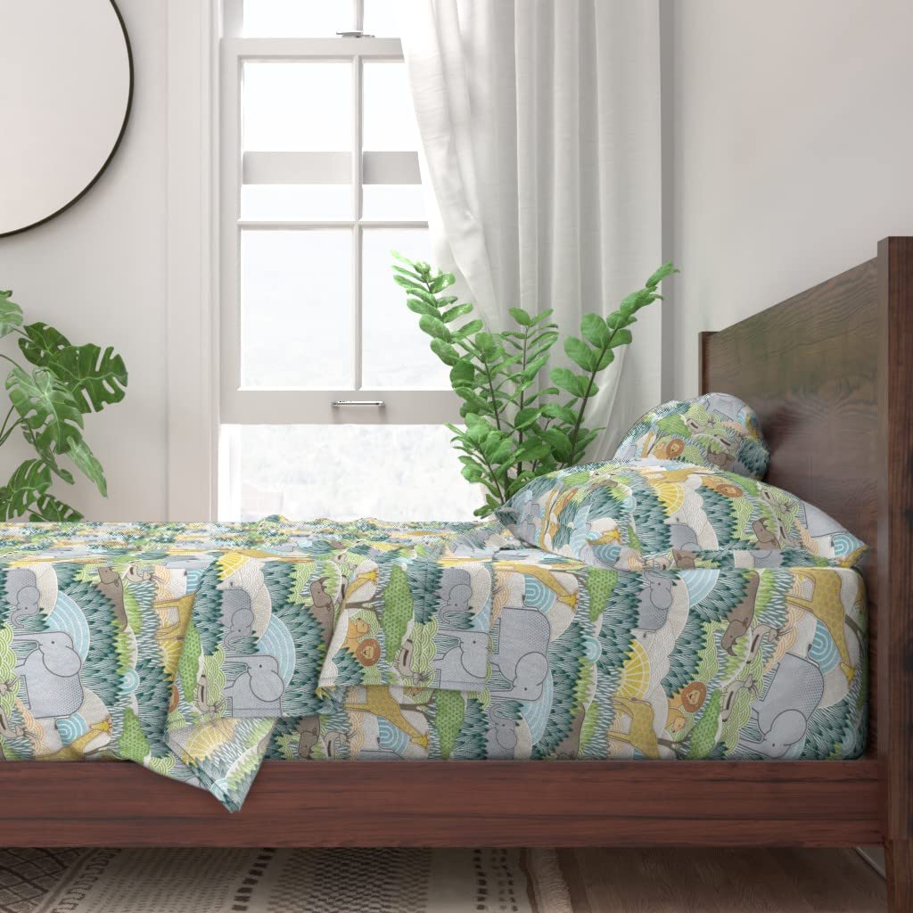 100% Cotton Queen 4-Piece Sheet Set | Green Safari Animal Print with Lion, Giraffe & Elephant Design | Soft Breathable Bedding for Kids & Adults | Perfect for Jungle Themed Bedrooms & Nursery Decor