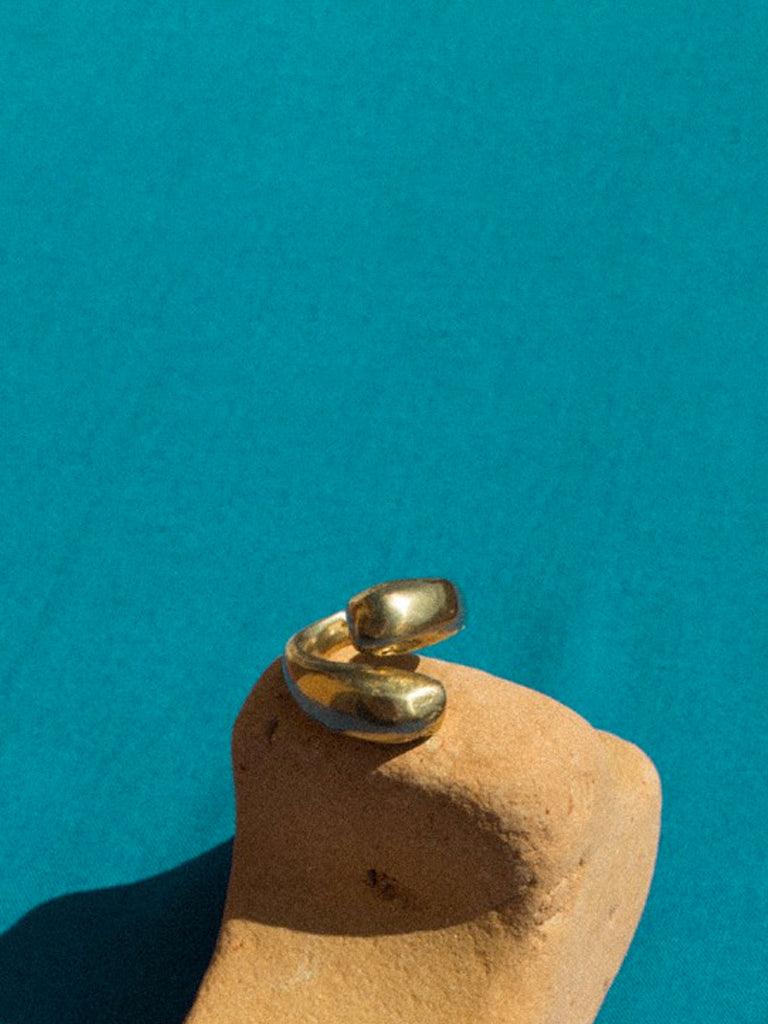 Lepagón Brass Barro Ring - Handmade Boho Jewelry for Women, Unique Statement Ring for Everyday Wear & Special Occasions