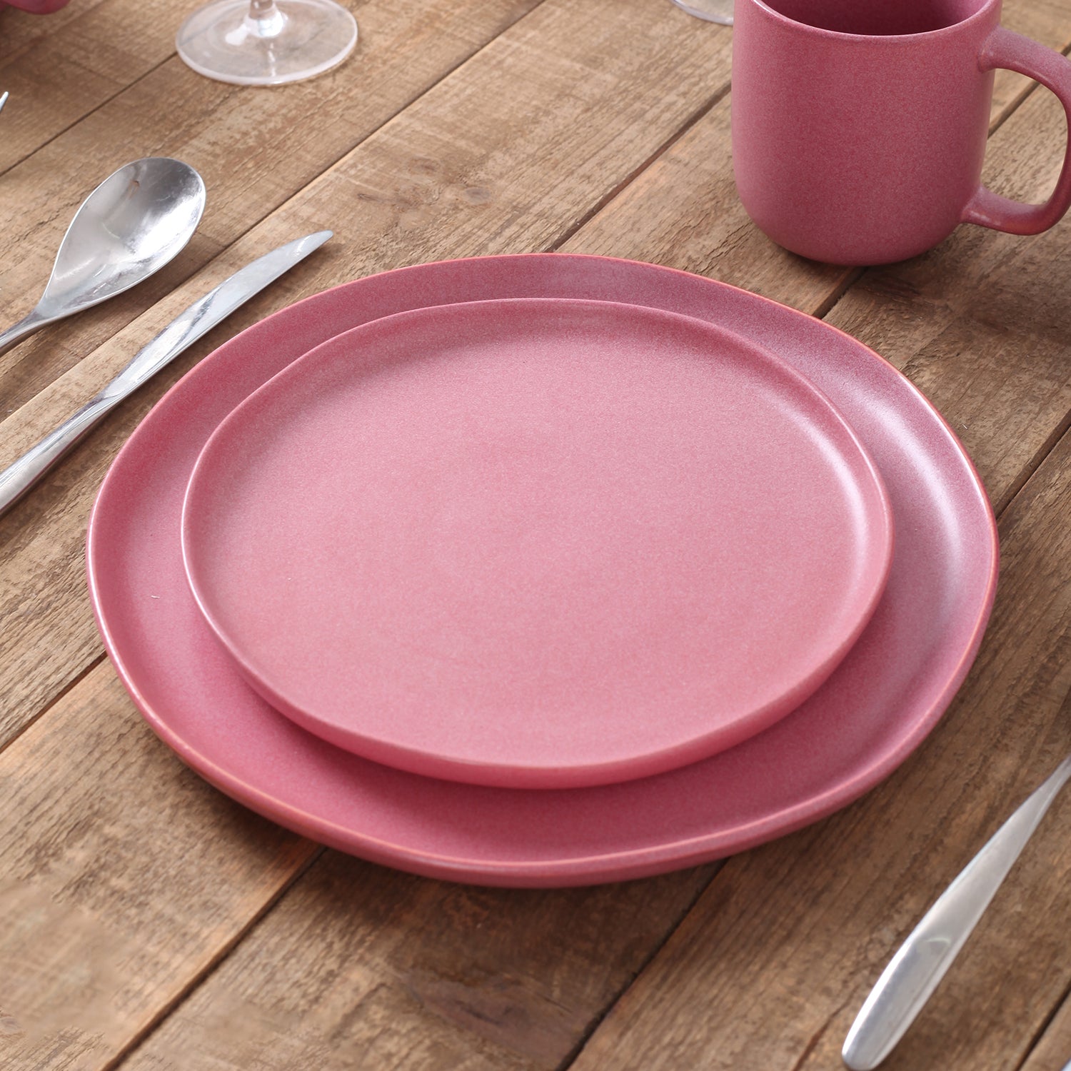 Premium Tom Stoneware Dinnerware Set - Elegant Pink & White 12-Piece Dinnerware for Everyday Use, Family Gatherings & Special Occasions
