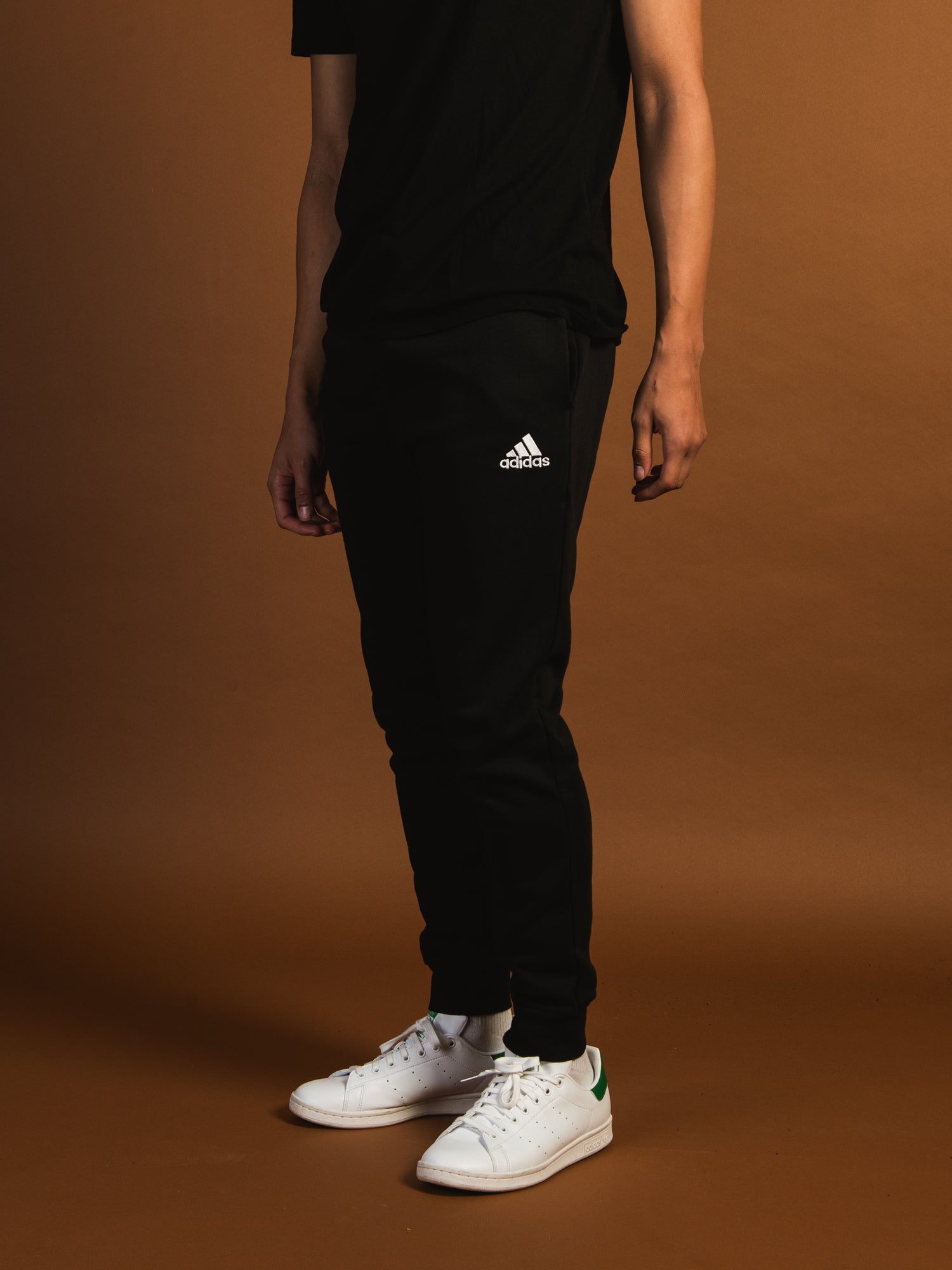 Adidas Feel Cozy Sweatpants for Men & Women - Soft Fleece Lounge Pants, Elastic Waistband - Perfect for Yoga, Running, Gym & Relaxing at Home