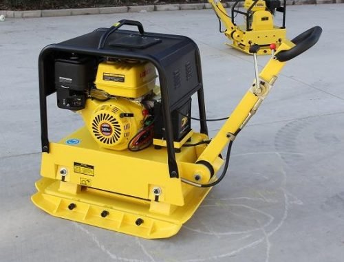 Heavy Duty HPC330 Series Hydraulic Reversible Plate Compactor for Soil & Asphalt Compaction - Ideal for Road Construction, Landscaping & Driveway Paving