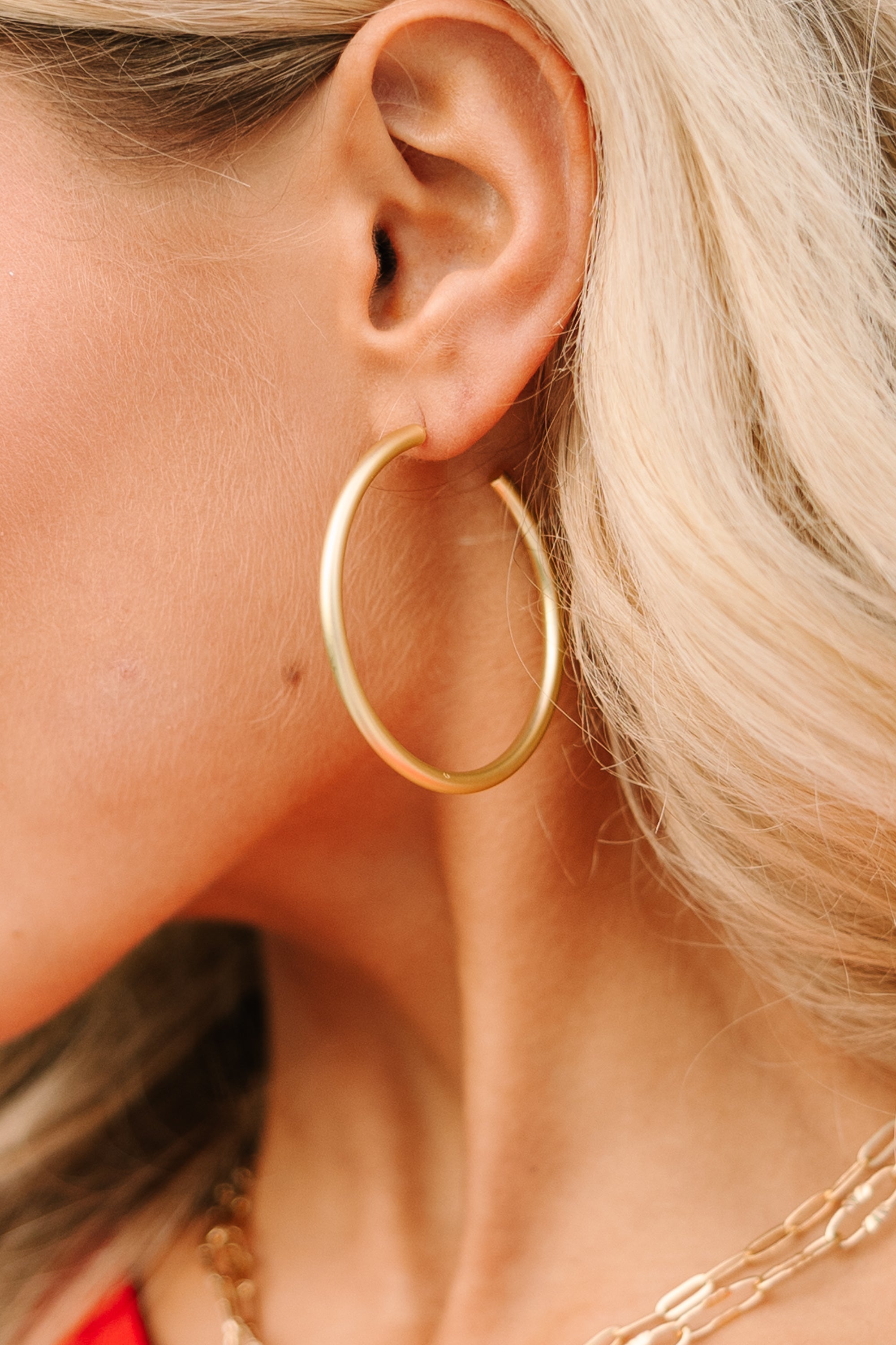 Stylish Gold Hoop Earrings for Women - 14K Gold Plated Trendy Hoops - Perfect for Everyday Wear, Parties & Gifts