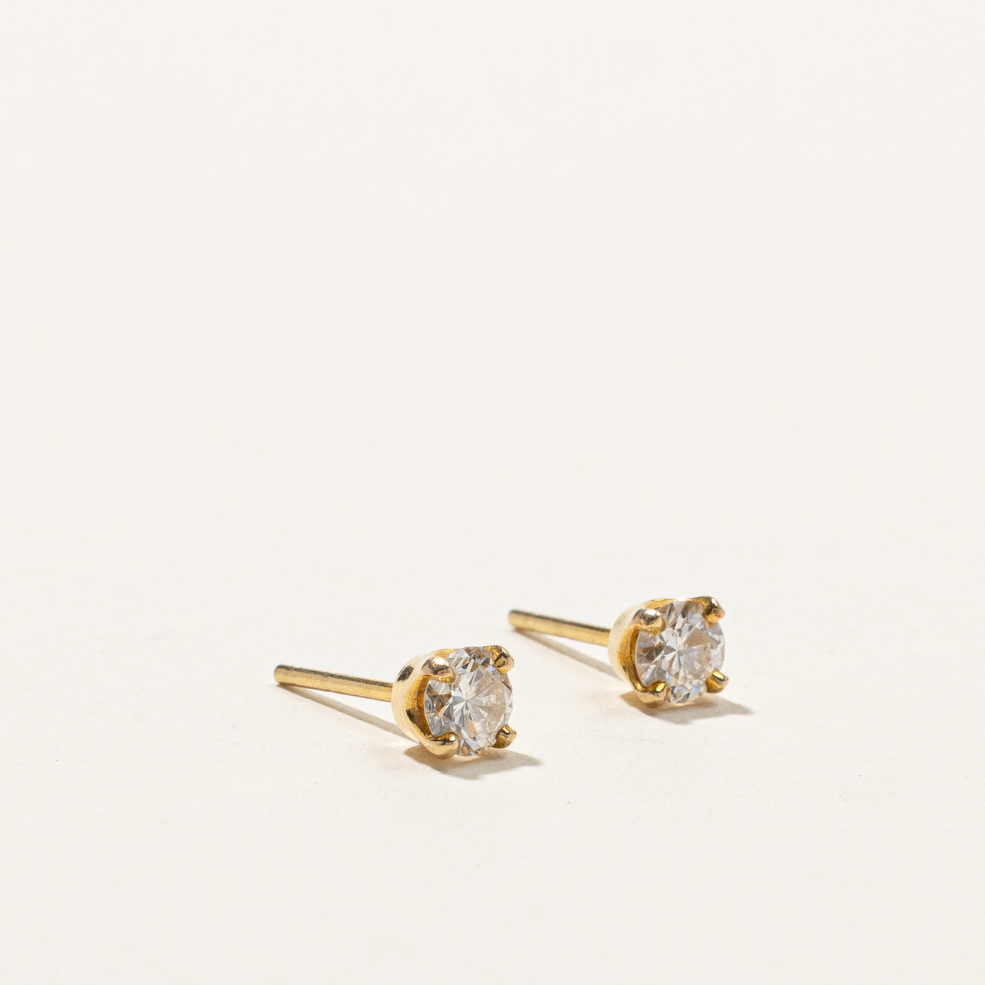 0.58ctw Diamond Stud Earrings for Women - Round Cut 14K White Gold Studs for Everyday Wear & Special Occasions