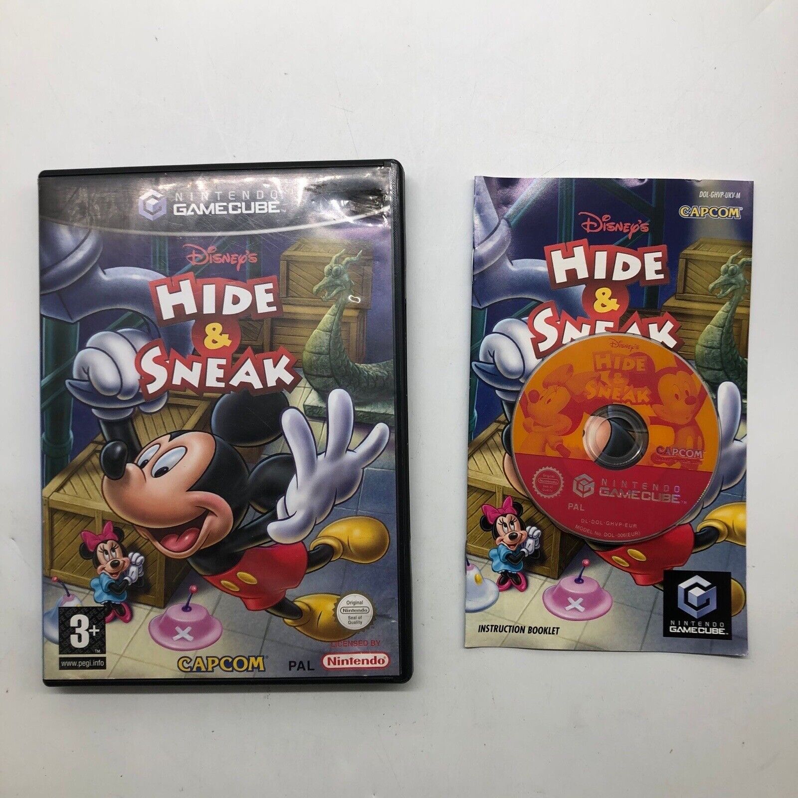 Disney's Hide And Sneak Nintendo GameCube Game with Manual - PAL Version - Perfect for Retro Gaming Collectors & Disney Fans - Great for Family Game Nights & Nostalgic Play