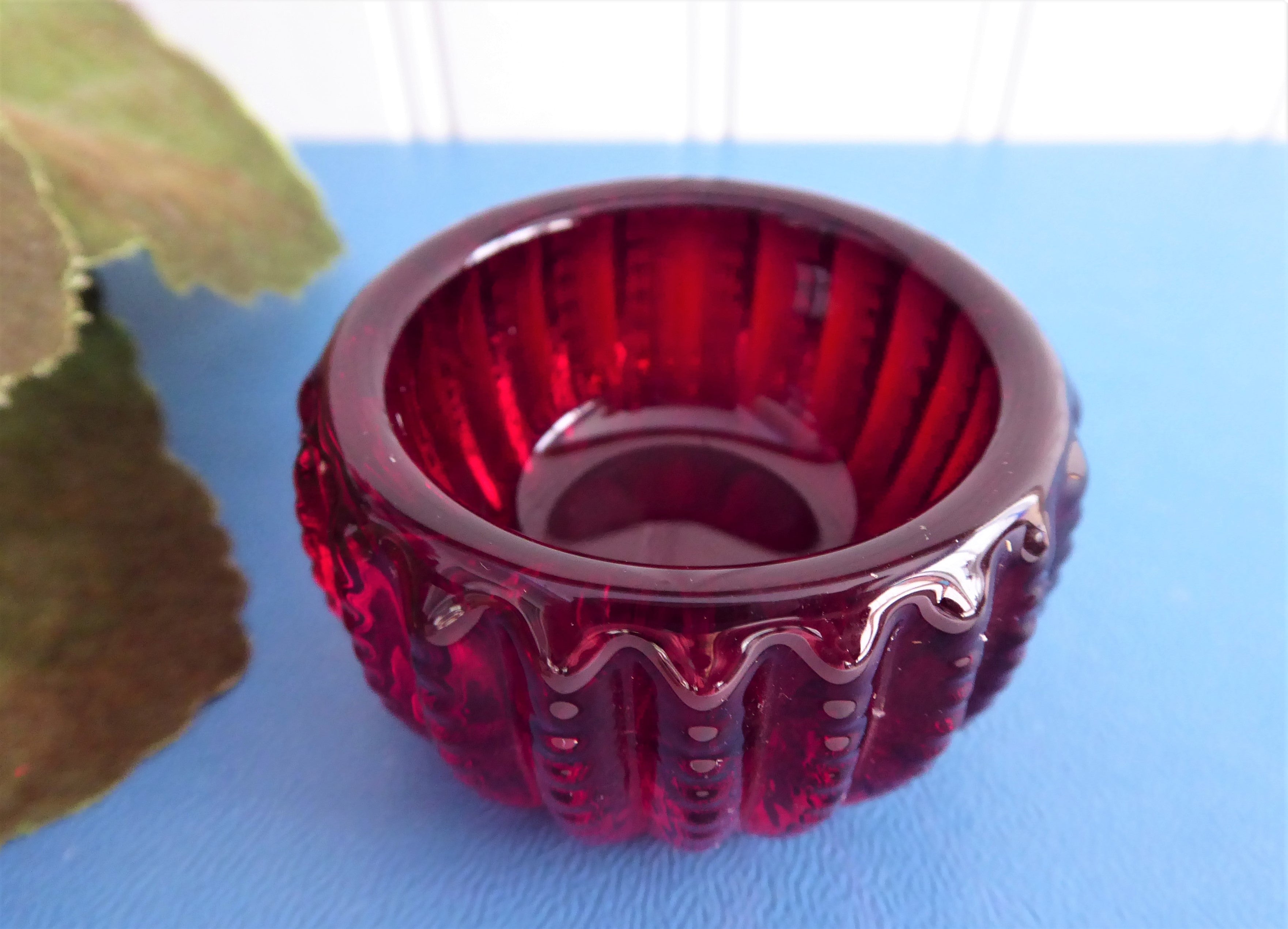 Vintage Ruby Red Glass Salt Dip & Teabag Holder - Imperial Glass Zipper Open Salt Container 1970s Retro Kitchenware for Tea Parties & Collectors