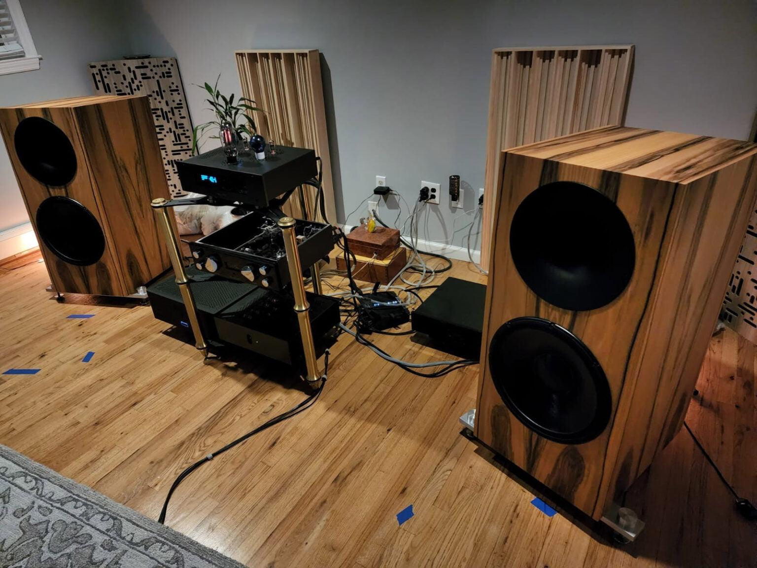 Tobian Sound Systems 15FH Full Range Horn Speaker - High Power PA Loudspeaker for Outdoor Events, Concerts & DJ Performances