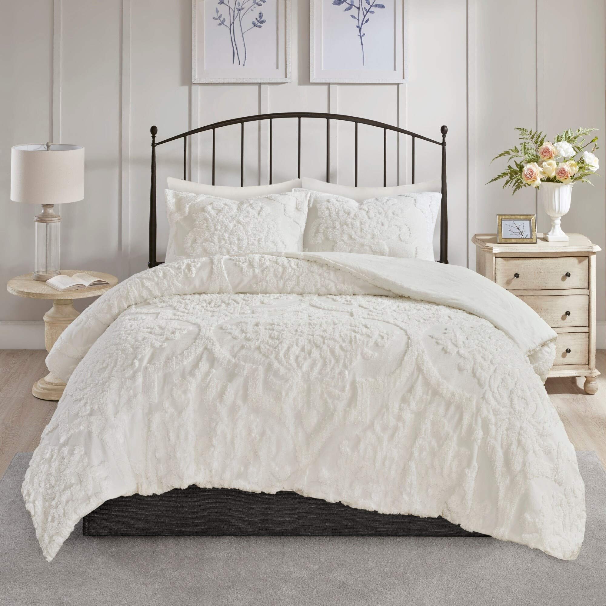 Soft Chenille Comforter Set Full/Queen Size - 3 Piece Tufted Bedding with Damask Pattern, Farmhouse & Shabby Chic Style for Cozy Country Charm | Perfect for Guest Rooms, Master Bedrooms & Farmhouse Decor