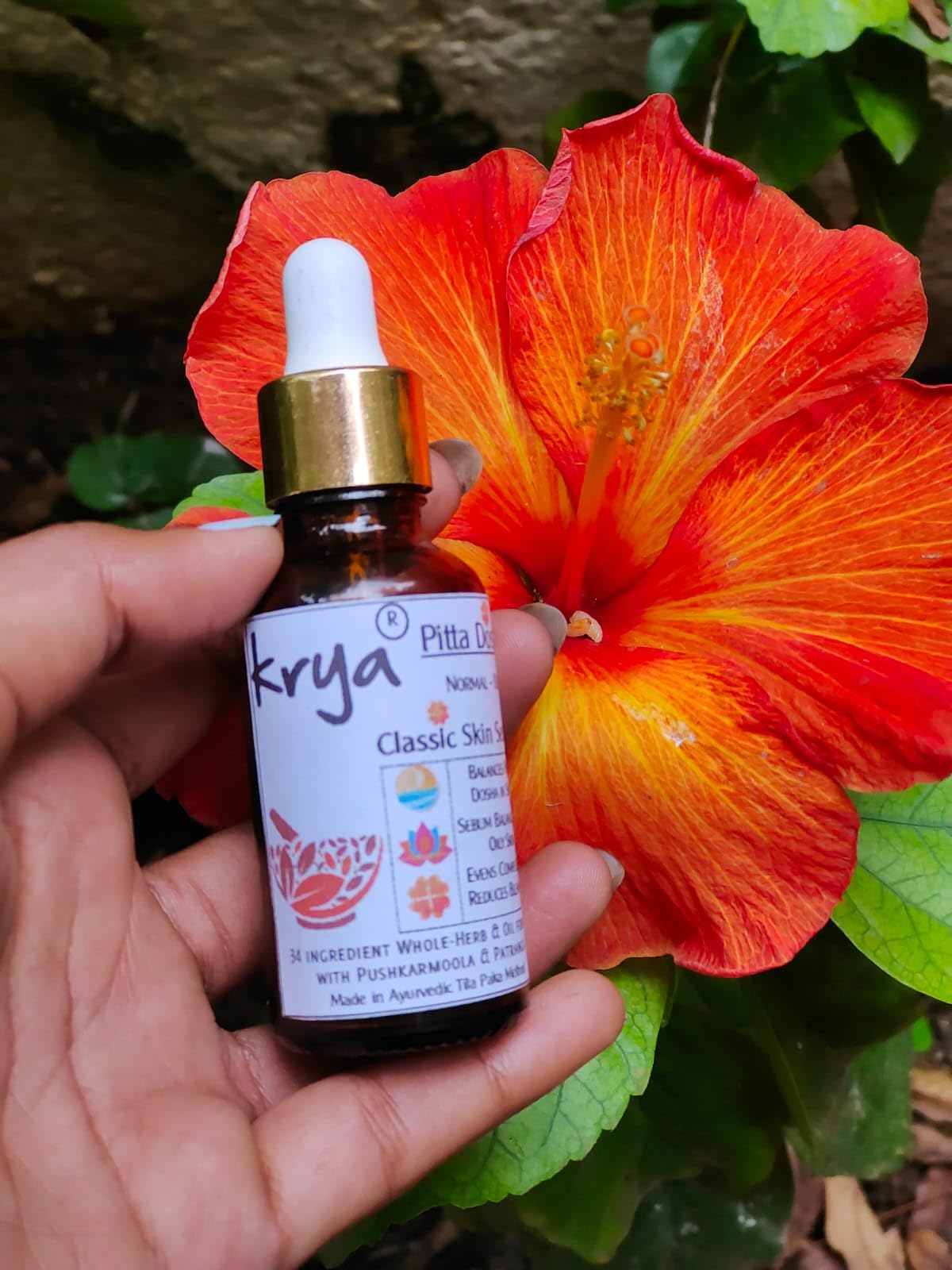 Krya Classic Ayurvedic Skin Serum for Oily Skin - Organic Cold Pressed Oil Balancing Moisturizer with 30 Herbs | Reduces Shine & Promotes Clarity | Perfect for Daily Skincare & Acne-Prone Skin