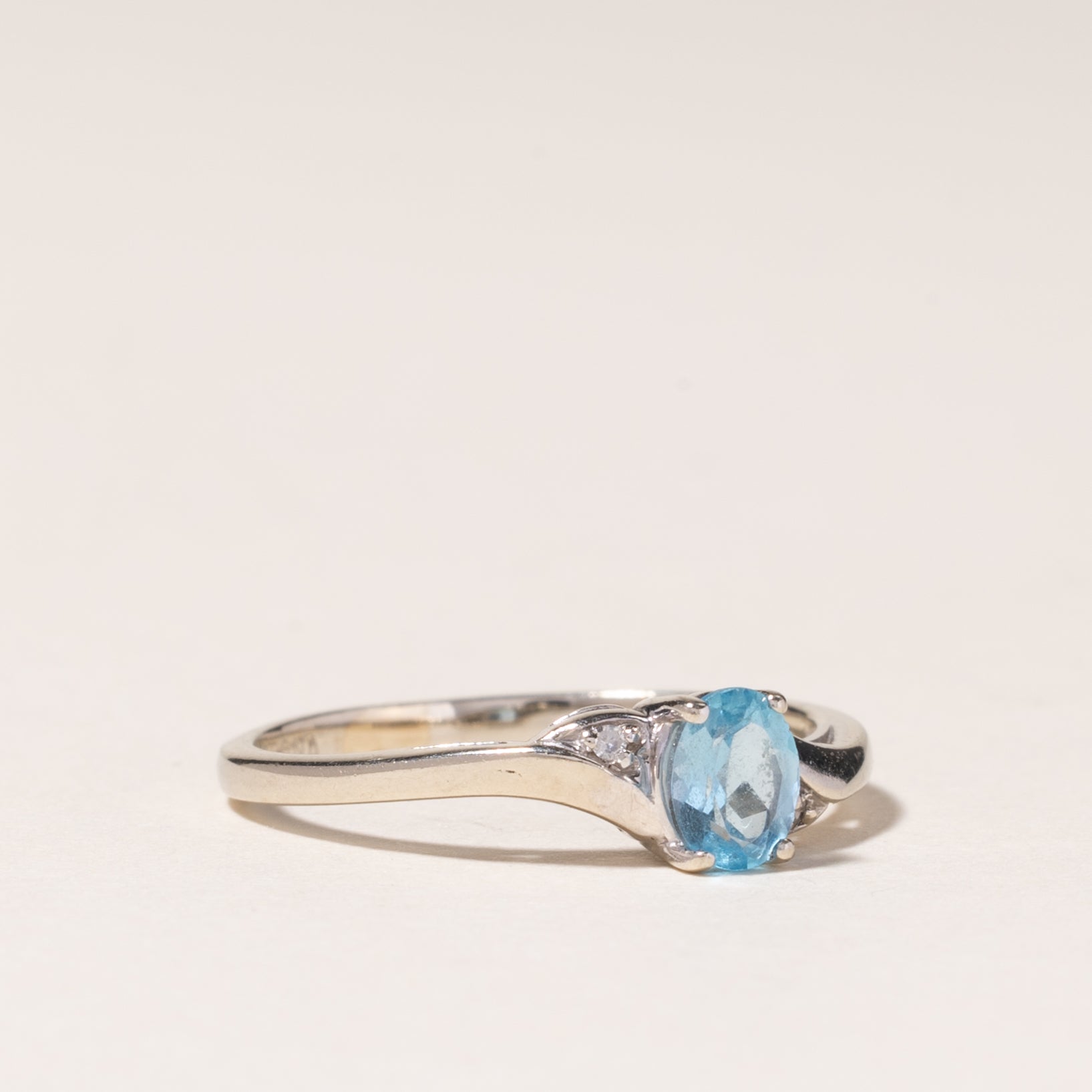 10K White Gold Blue Topaz & Diamond Ring - 0.34ct Natural Topaz & 0.01ctw Diamond Accents - Size 5 - Elegant Birthstone Jewelry for Women, Perfect for Anniversary Gifts & Special Occasions