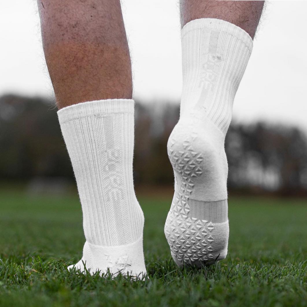 Pure Grip Pro Whiteout - Premium Non-Slip Golf Gloves for Men & Women - Perfect for Golfing, Driving Range Practice & Outdoor Sports