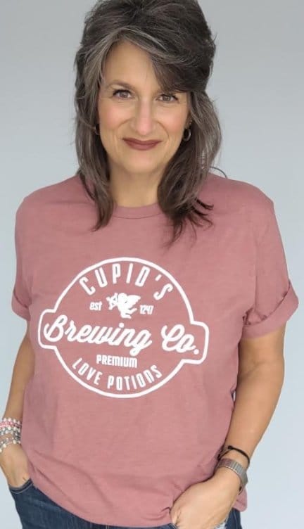 Mauve Cupid's Brewing Company T-Shirt | Soft Cotton Tee for Beer Lovers & Brewery Fans | Perfect for Casual Wear, Pub Nights & Beer Festivals