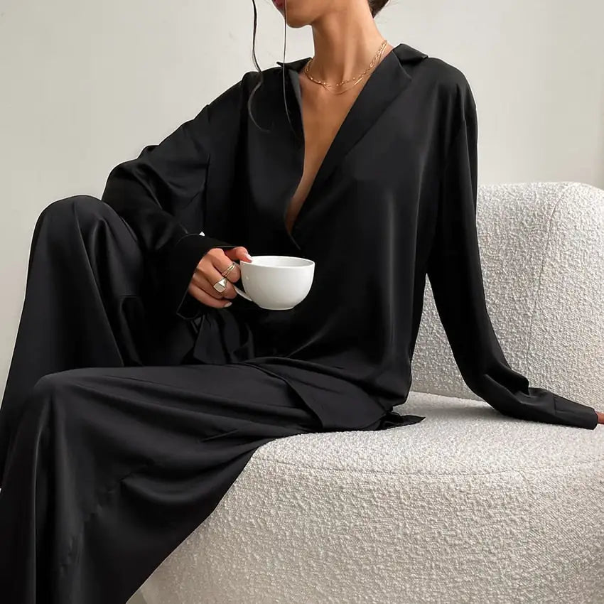 Olivia Silk Low Cut Pajamas for Women - Soft & Comfortable Sleepwear Set for Nightwear, Loungewear & Relaxation