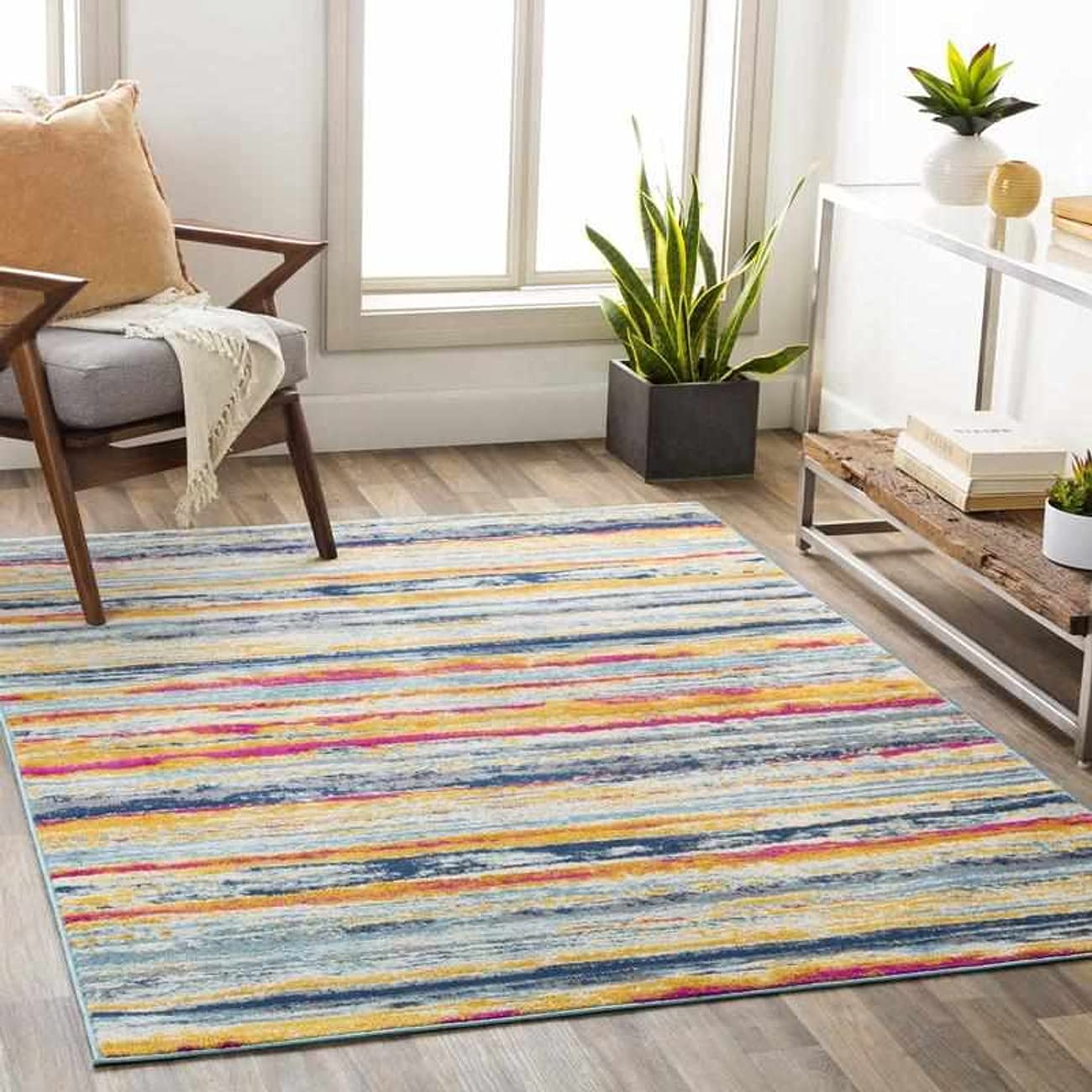 Mark&Day 5x7 Modern Cream Area Rug - Soft & Durable White/Blue/Black Carpet for Living Room, Bedroom, Kitchen - Perfect for Home Decor & Cozy Spaces (5'3