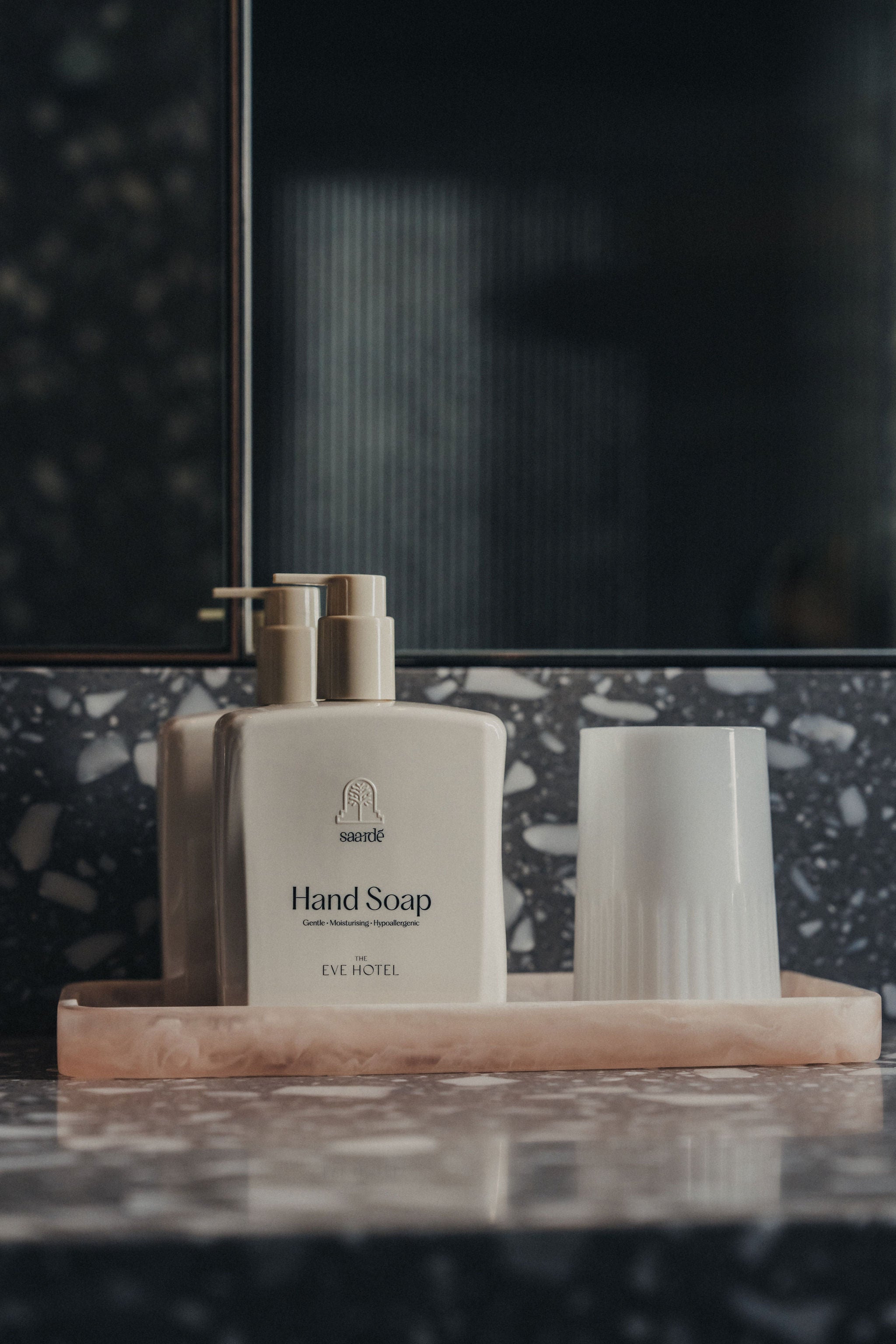 Eve Hand Soap - 16oz (480ml) Moisturizing Liquid Hand Wash with Natural Ingredients | Gentle Cleansing for Dry Skin | Perfect for Home, Office, and Bathroom Use