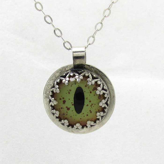 Elegant Cat Eye Crystal Pendant Necklace for Women - Perfect for Parties, Weddings & Everyday Wear