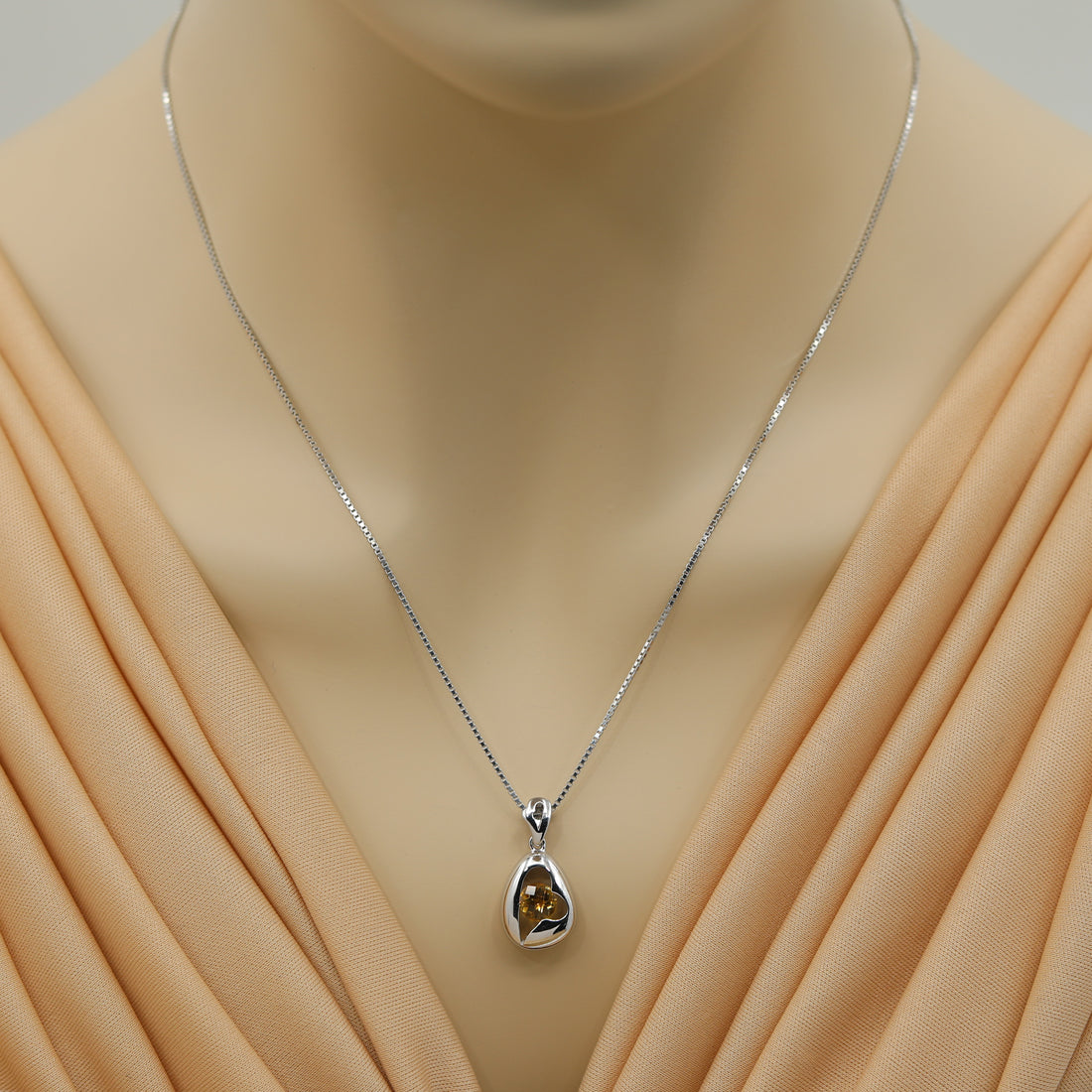 0.75 Carat Natural Citrine Gemstone Sterling Silver Pendant Necklace - Elegant Round Shape Jewelry for Women, Perfect Gift for Birthday, Anniversary & Special Occasions