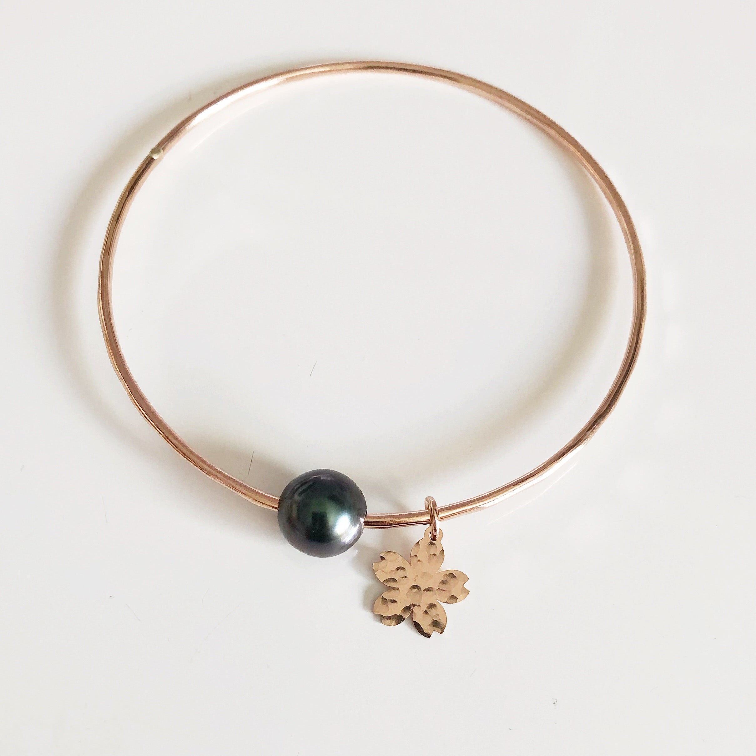 Exquisite Tahitian Pearl Bangle Bracelet (B412) - Elegant Sakura Design for Women, Perfect for Weddings, Parties & Special Occasions