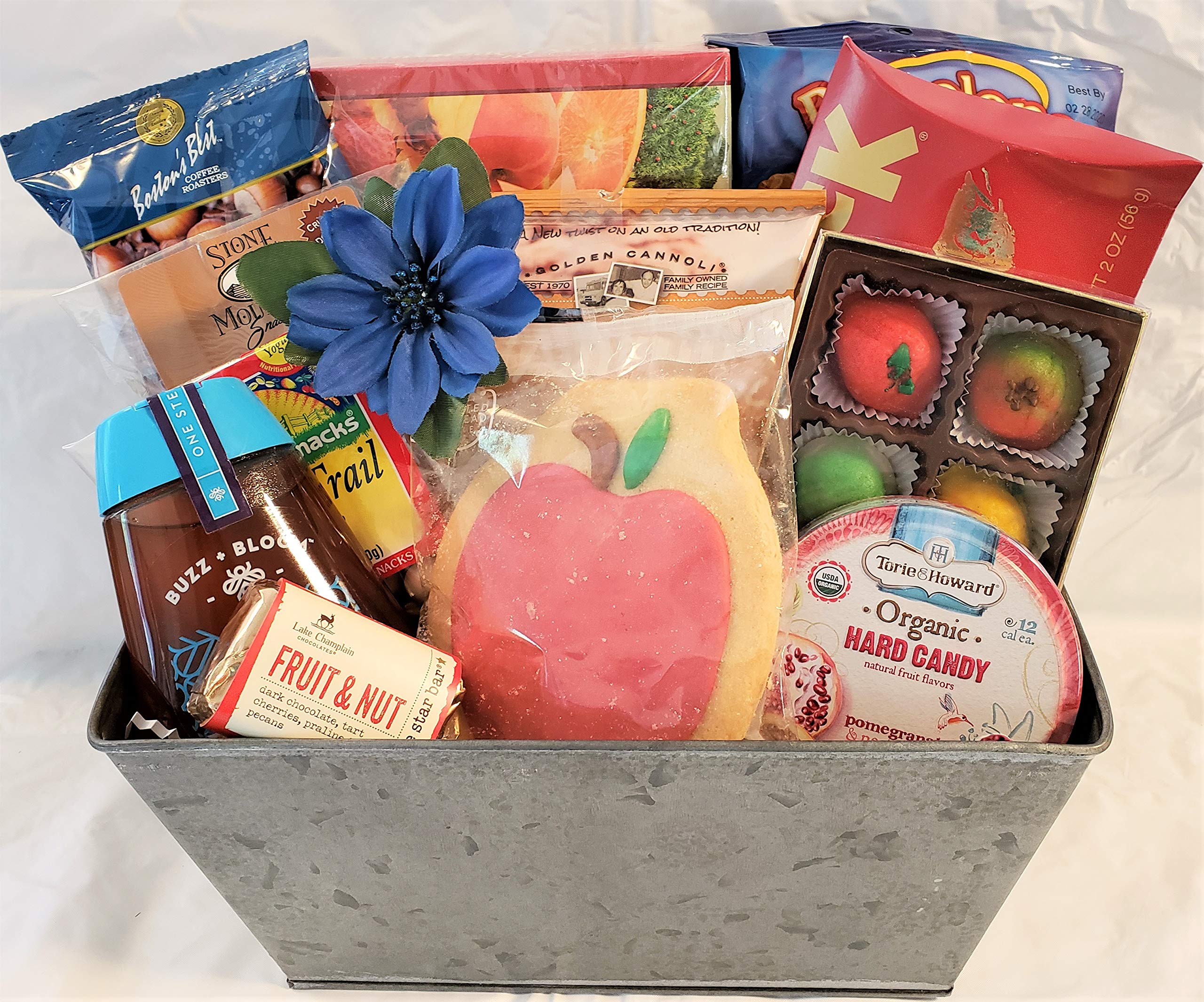 Premium Kosher Rosh Hashanah Gift Basket with Fresh Apples & Honey - Perfect for Jewish New Year Celebrations & Holiday Gifting