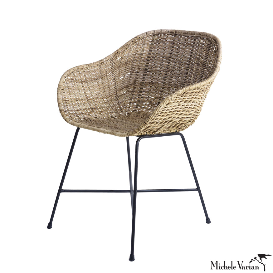 Stylish Rattan Arm Chair for Living Room, Patio, or Bedroom - Perfect for Lounging, Relaxing & Reading