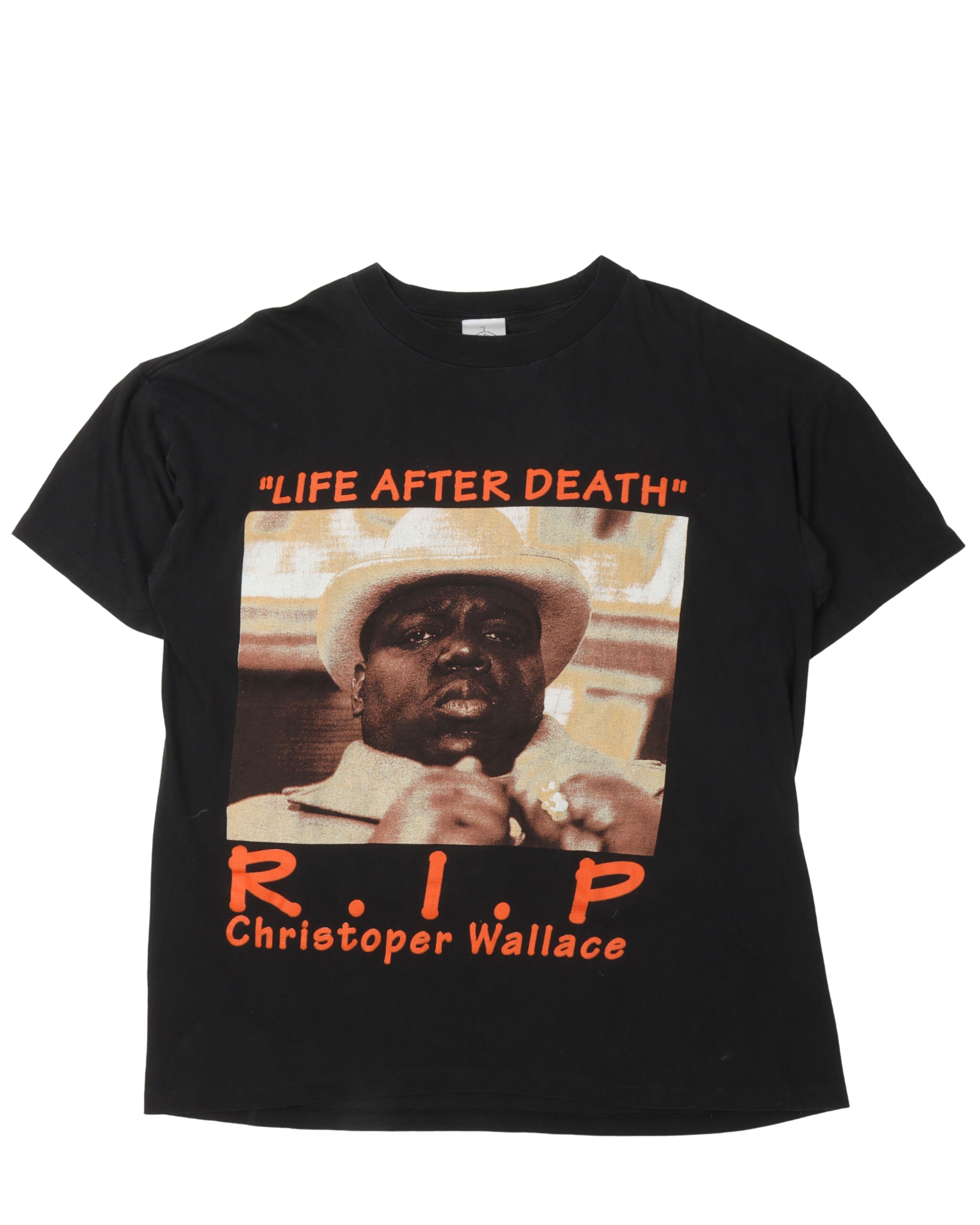 R.I.P Christopher Wallace Biggie Smalls Vintage Rap T-Shirt - 90s Hip Hop Music Fan Tee for Men & Women - Perfect for Concerts, Streetwear & Retro Fashion
