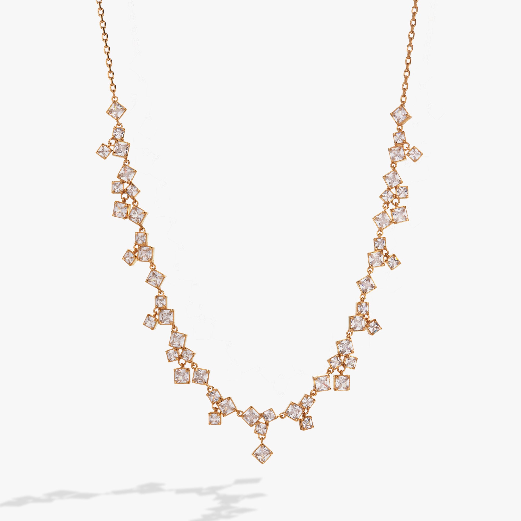 Elegant Crystal Chandelier Necklace for Women - Sparkling Dangling Pendant Jewelry Gift for Party, Wedding & Evening Events