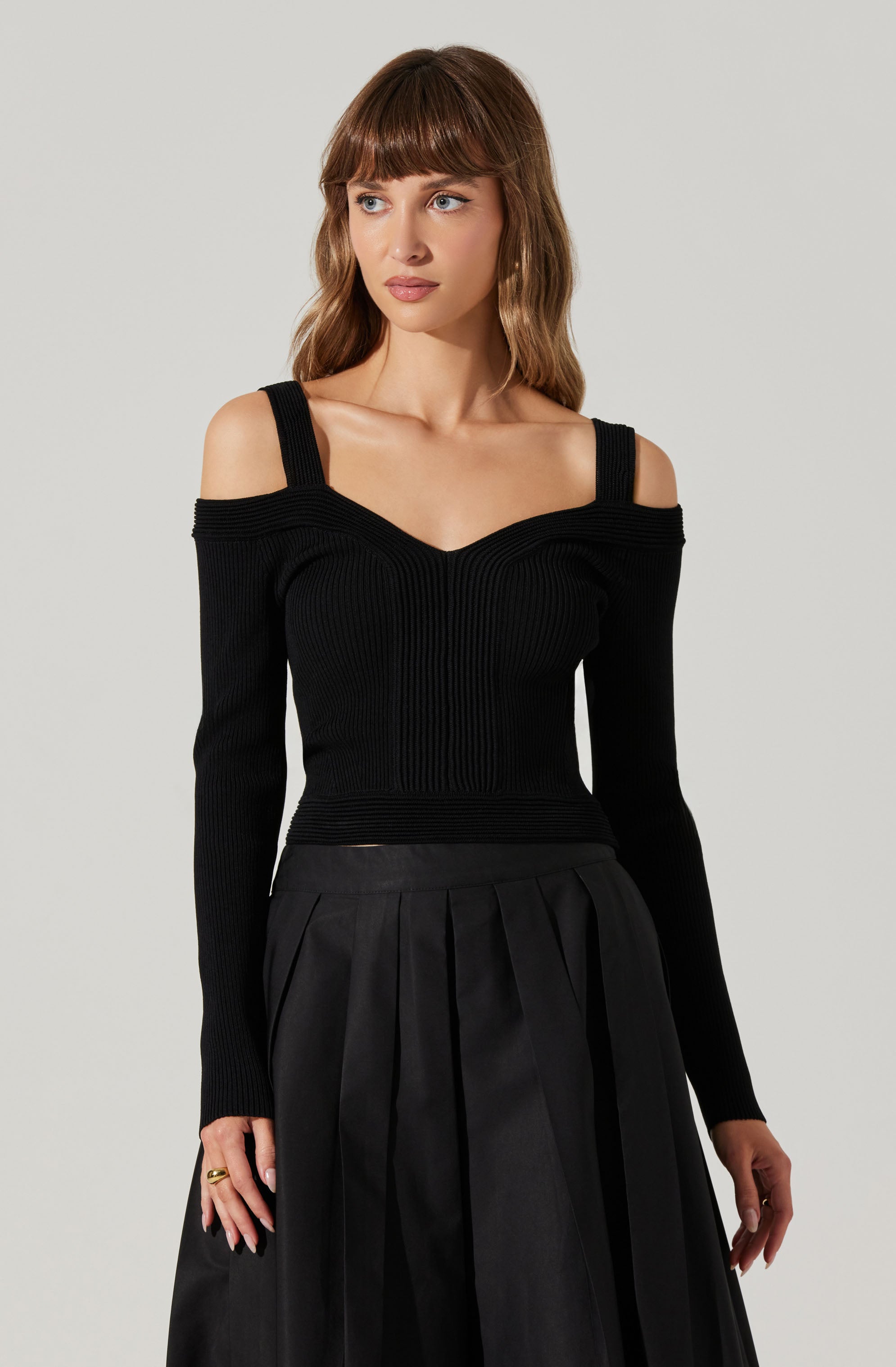Stylish Pacey Ribbed Cold Shoulder Sweater for Women - Trendy Knit Pullover for Fall & Winter - Perfect for Casual Outings, Date Nights, and Office Wear