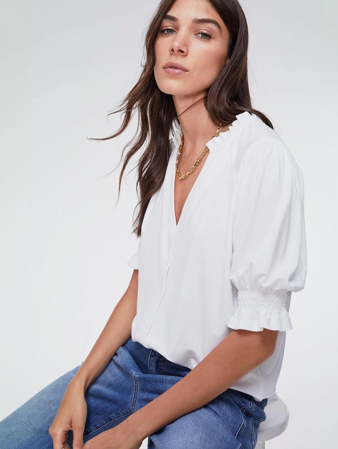 Noa LENZING™ ECOVERO™ Blouse - Women's Sustainable White Blouse for Work & Casual Wear | Breathable & Eco-Friendly Fabric | Office, Date Night & Everyday Outfits