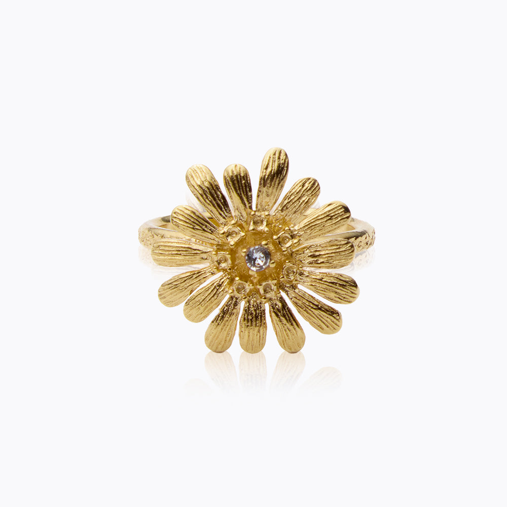 Elegant Crystal Daisy Flower Ring for Women - Dainty Floral Jewelry Gift for Her - Perfect for Weddings, Parties & Everyday Wear