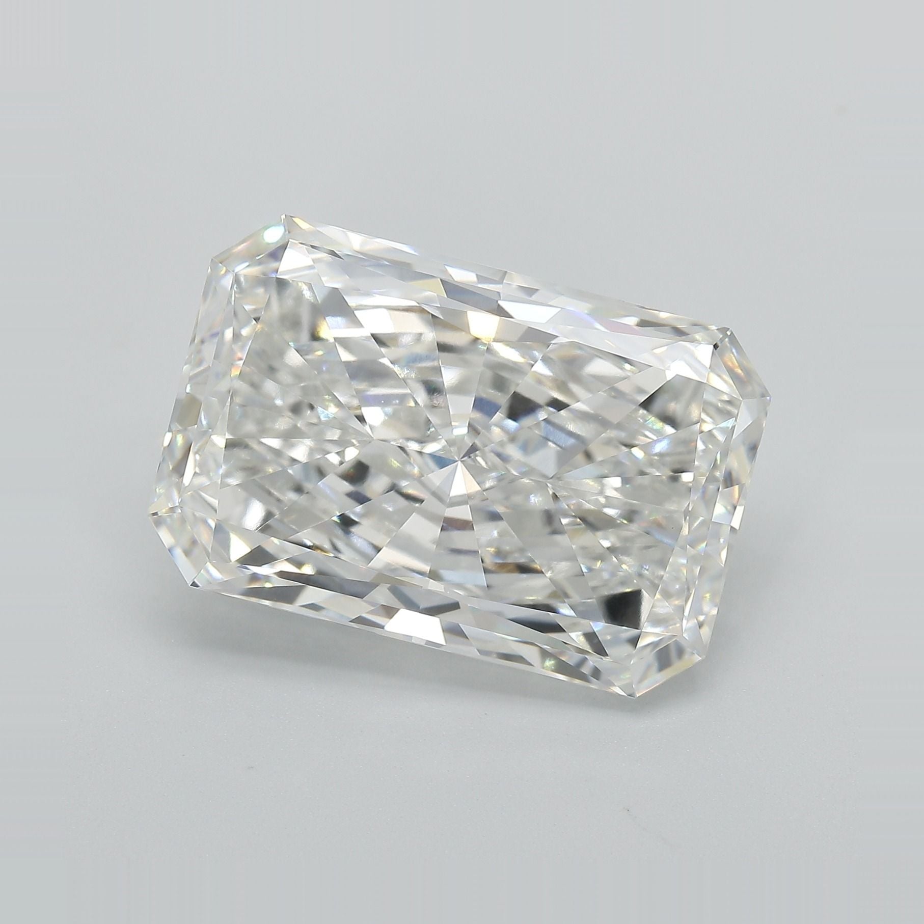 14.09 Carat F VVS2 Radiant Cut Lab-Grown Diamond - Perfect for Engagement Rings & Luxury Jewelry
