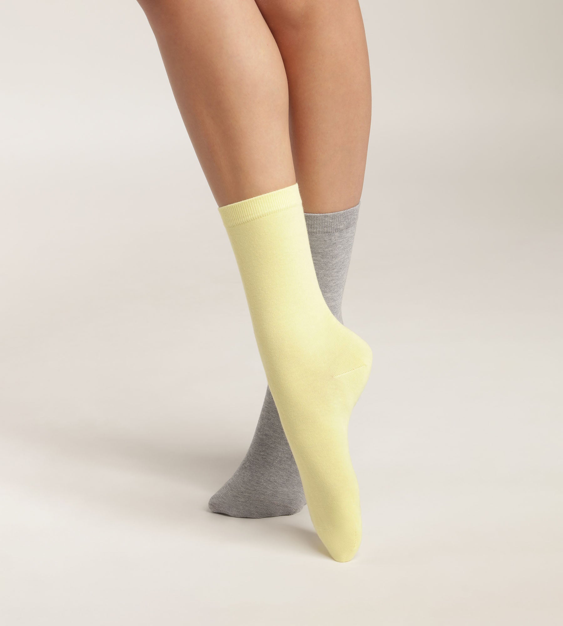 2 Pairs Women's Cotton Ankle Socks - Banana Dim - Soft & Breathable Socks for Everyday Wear, Workout & Casual Outfits