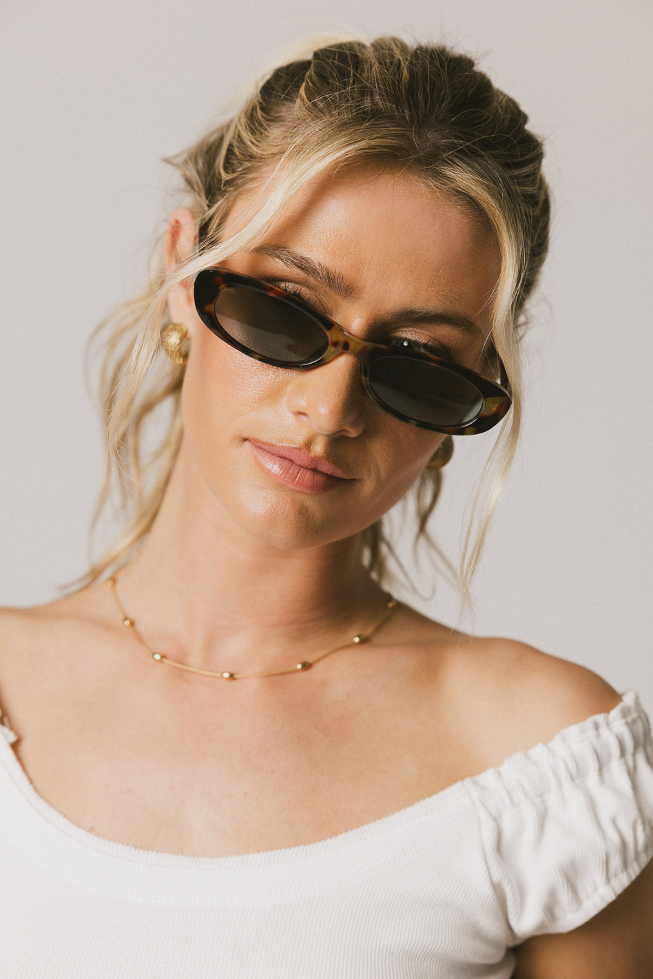 Lonnie Tortoise Sunglasses for Women & Men – UV Protection, Polarized, Fashionable – Perfect for Beach, Driving & Outdoor Activities