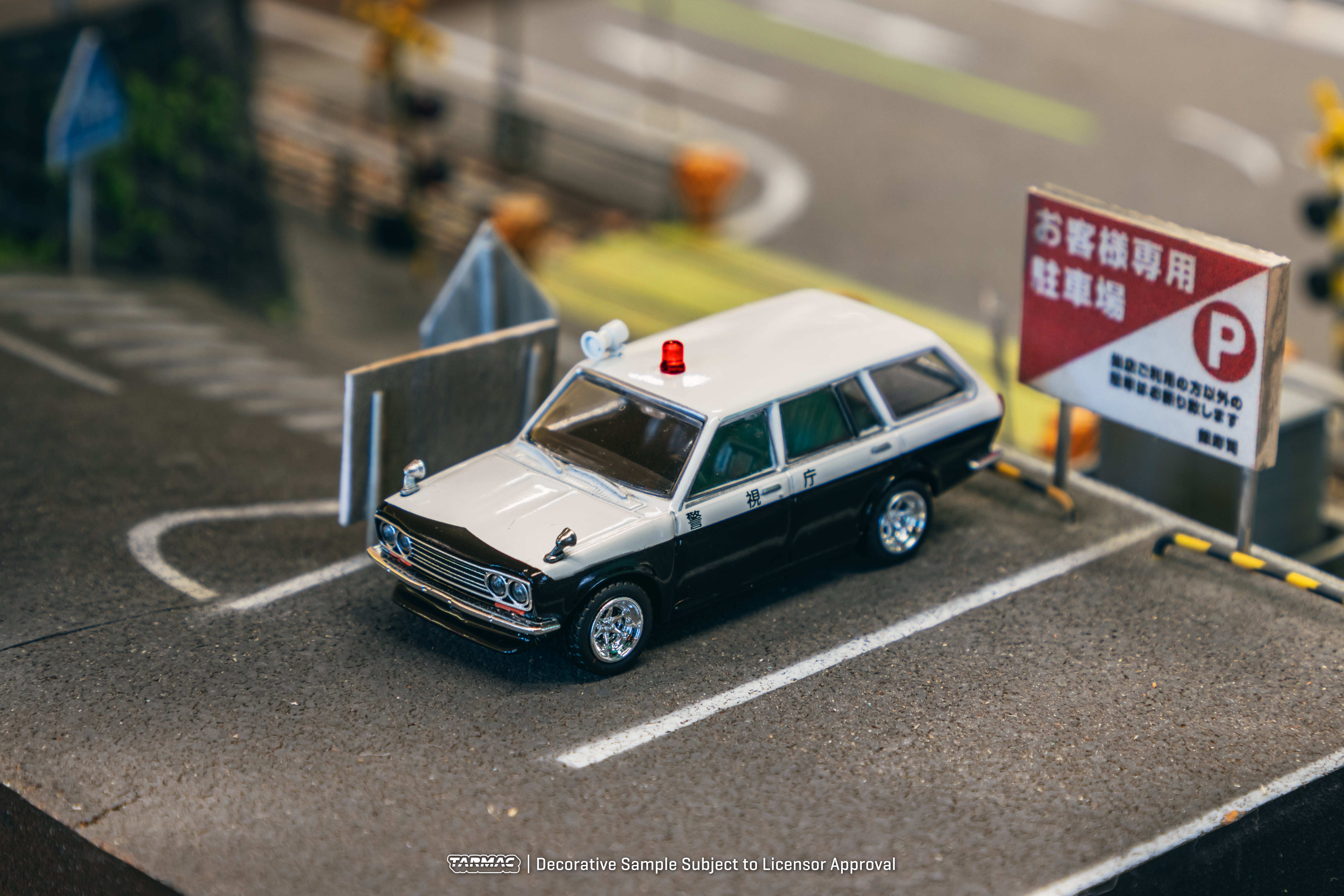Tarmac Works 1/64 Scale Datsun Bluebird 510 Wagon Japan Police Car Diecast Model - Collectible Miniature Toy for Display, Gifts & Racing Scenes