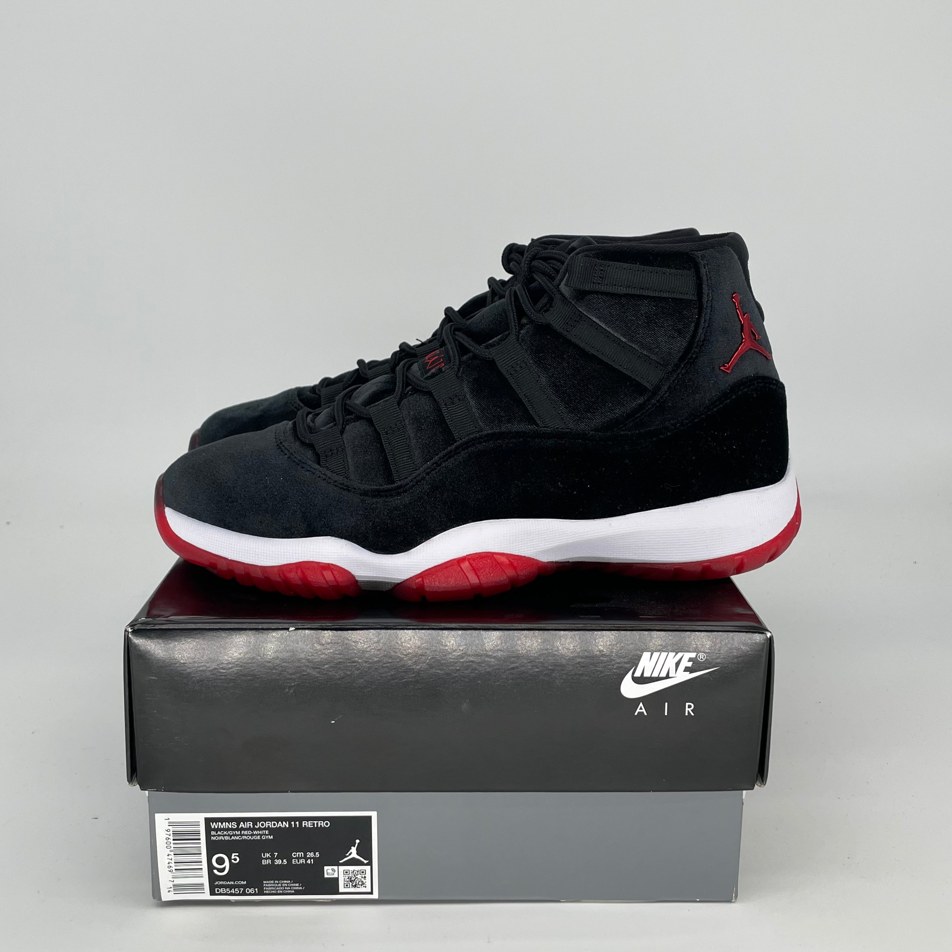 Original Air Jordan 11 Retro 'Bred' Velvet Basketball Shoes - Women's Size 8/9.5W (DB5457-061) - Perfect for Streetwear & Court Performance