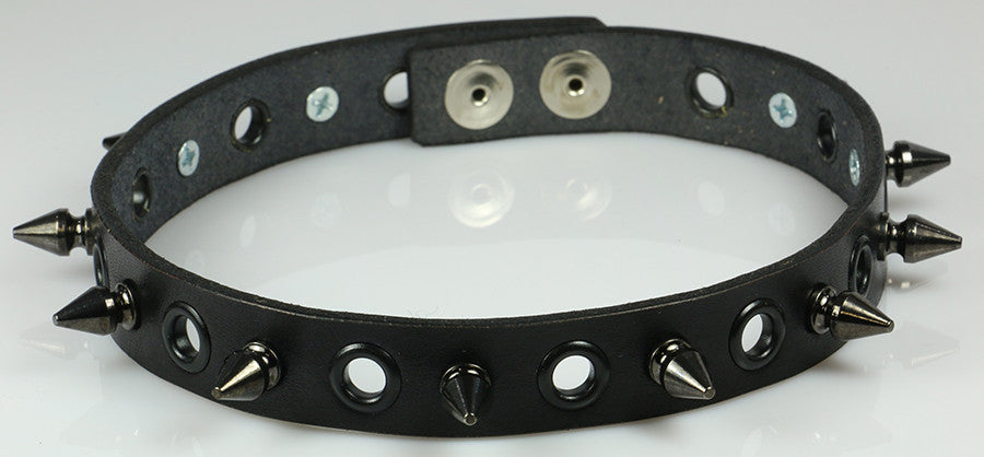 Gothic Black Eyelets & Spikes Choker Necklace - Punk Rock Fashion Accessory for Women | Perfect for Concerts, Halloween & Edgy Outfits