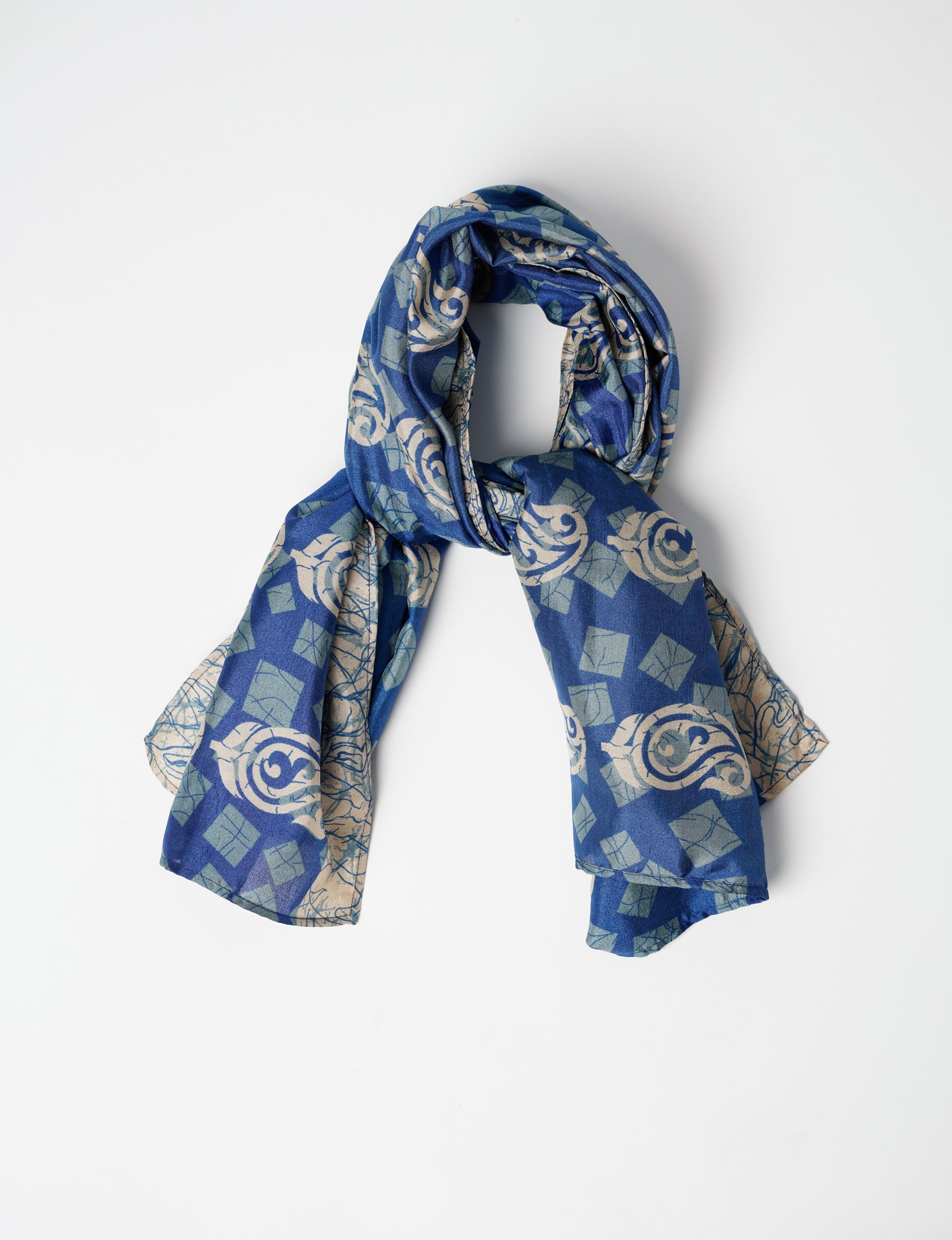 Stylish 13-Piece Foulard Scarf Set - Soft & Lightweight Fashion Accessories for Women - Perfect for Office, Travel, and Everyday Outfits