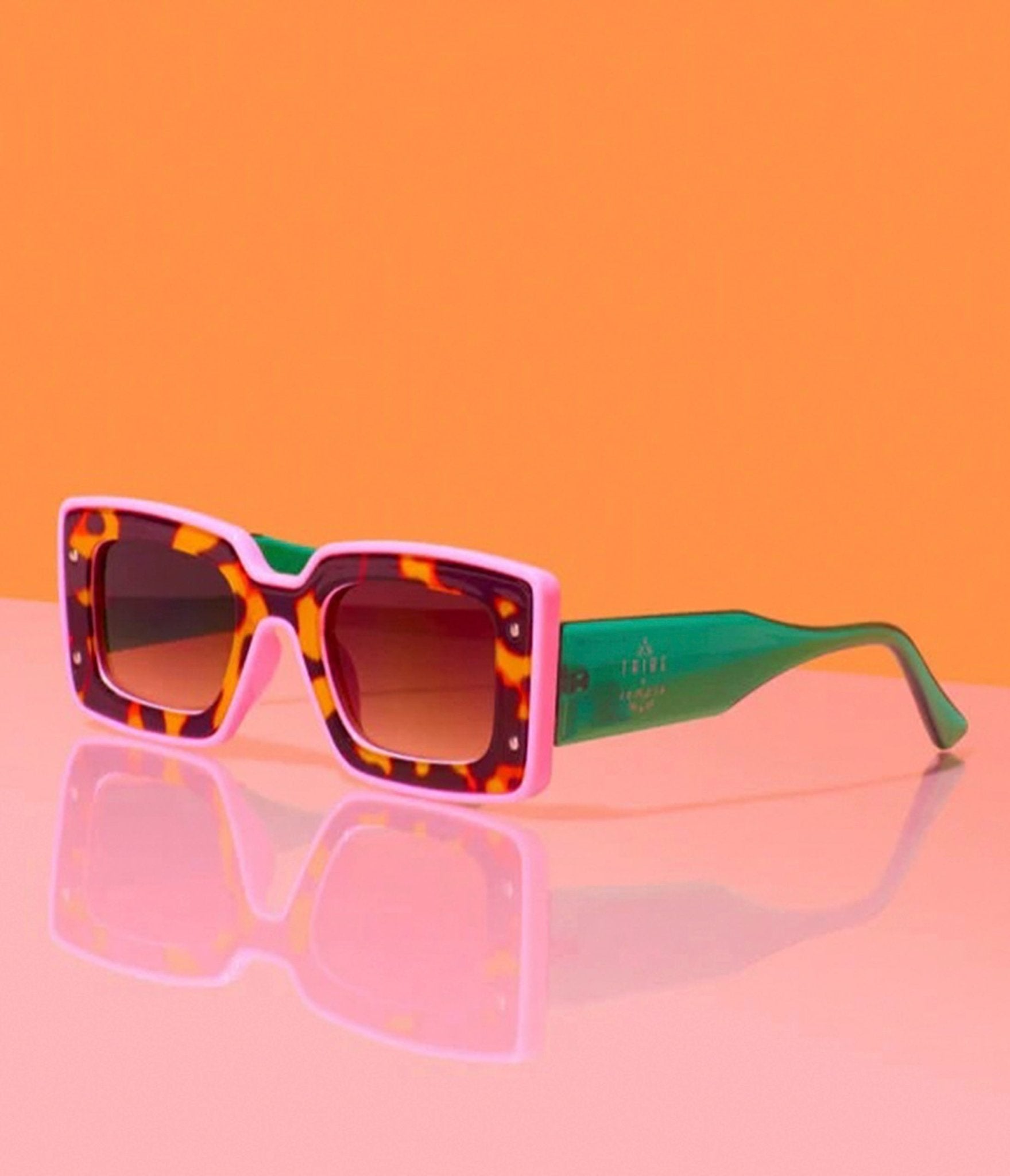 Leopard Print Fashion Sunglasses for Women - Trendy UV Protection Cat Eye Shades for Outdoor, Beach, and Summer Style