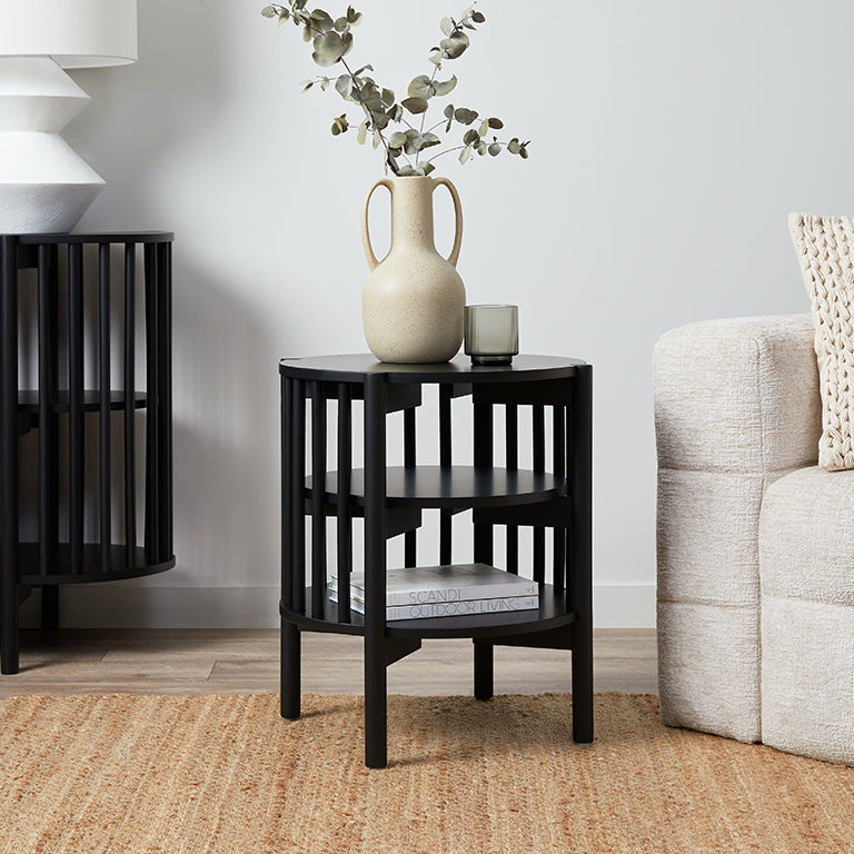 Akari Modern Side Table - Sleek Black End Table for Living Room, Bedroom & Office - Perfect for Small Spaces & Home Decor