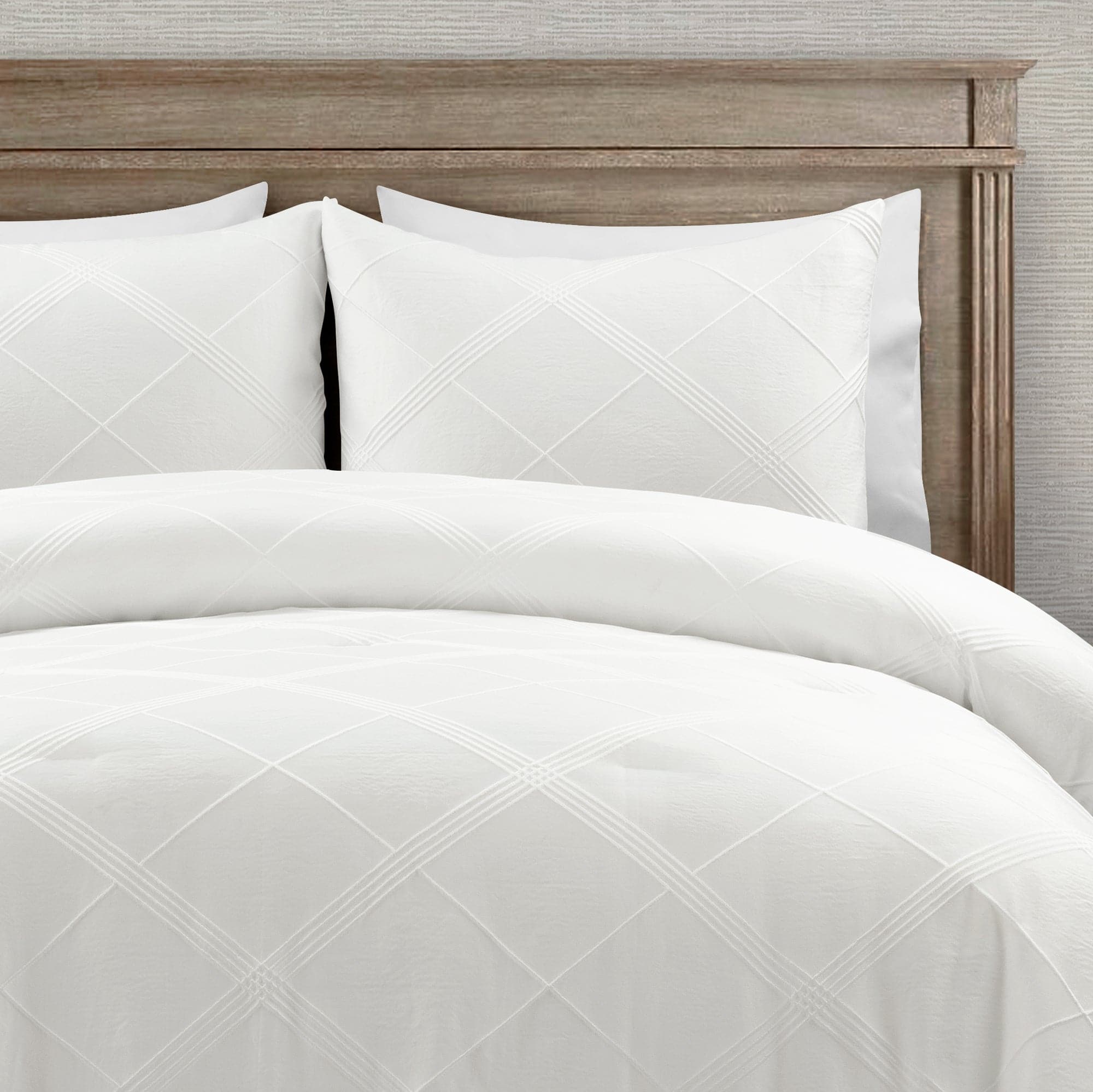 Premium Diamond Geo Jacquard 3-Piece Comforter Set - King/Queen Size Bedding with Matching Pillow Shams - Luxury Bedroom Decor for Master Suite, Guest Room & Dorm