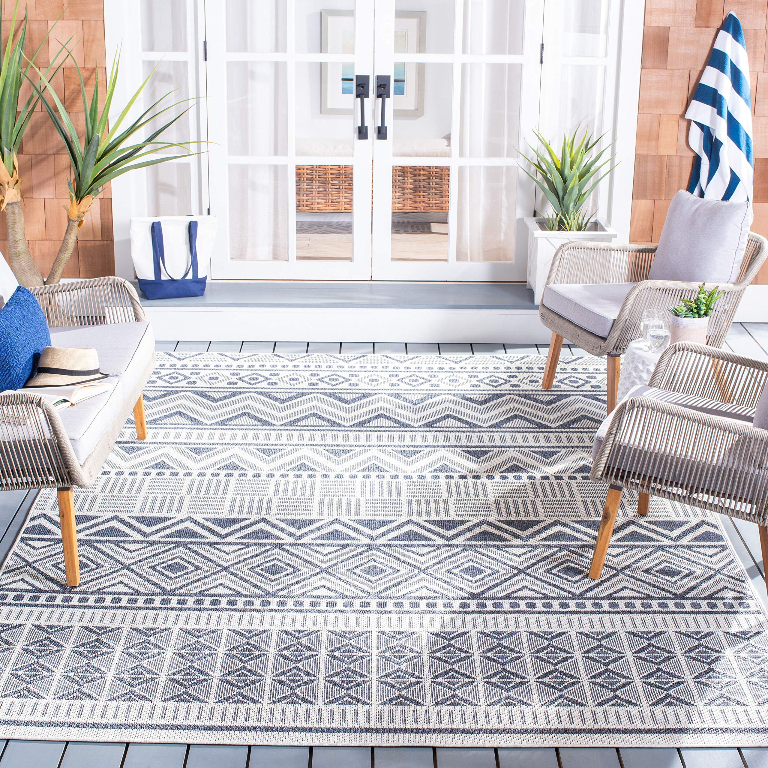SAFAVIEH Bermuda Collection 8' x 10' Cream & Navy Indoor/Outdoor Area Rug - Non-Shedding, Machine Washable, Easy Care - Perfect for Living Room, Bedroom, Patio, Backyard & Mudroom (BMU818A)