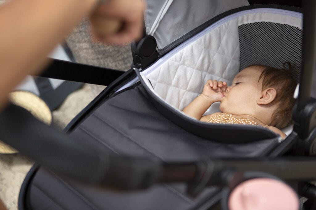 Veer Switchback Bassinet - Portable Baby Crib for Travel & Home Use, Lightweight & Compact Design for Easy Setup - Perfect for Nursery, Bedroom, and On-the-Go Parents