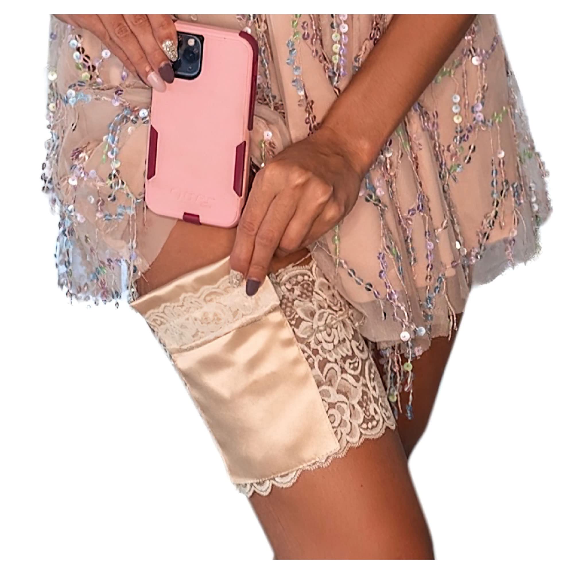 Stashbandz 2 Security Pockets - Lace Thigh Garter with Stay-Put Grippers for Phone, Cash & Essentials | Wedding, Travel & Fitness Accessory | Fits All Phone Sizes